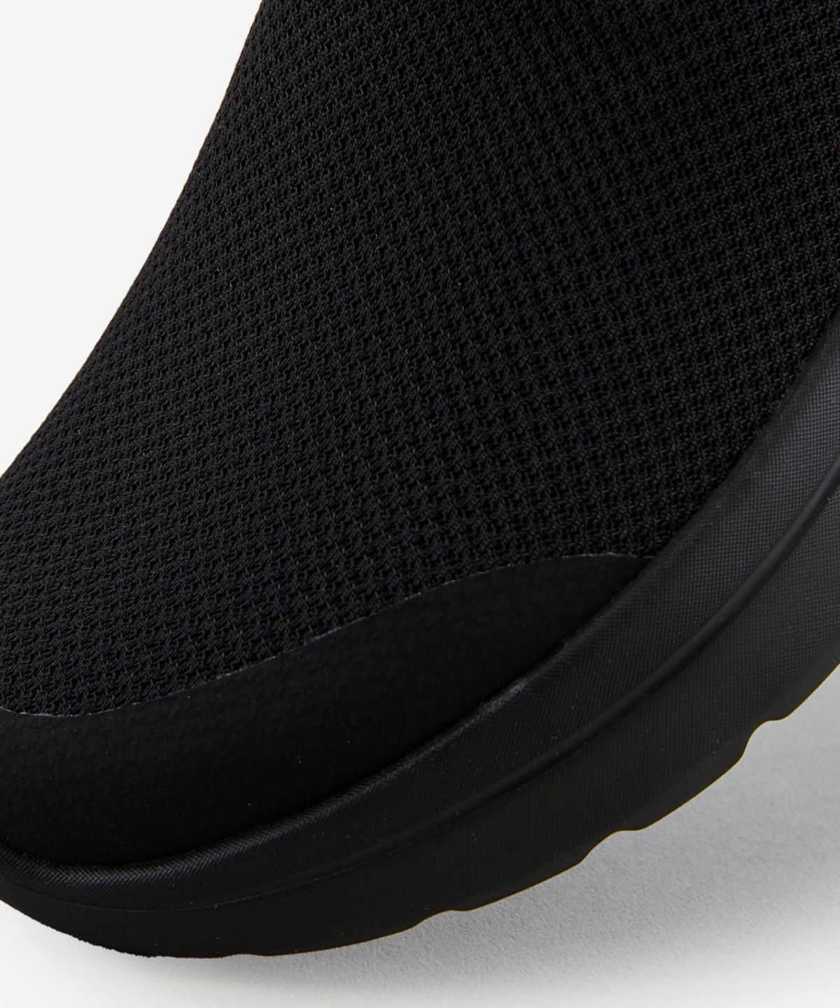 스케쳐스(SKECHERS) 남성 고워크 아치핏 엔조이_SP0MWCGX121