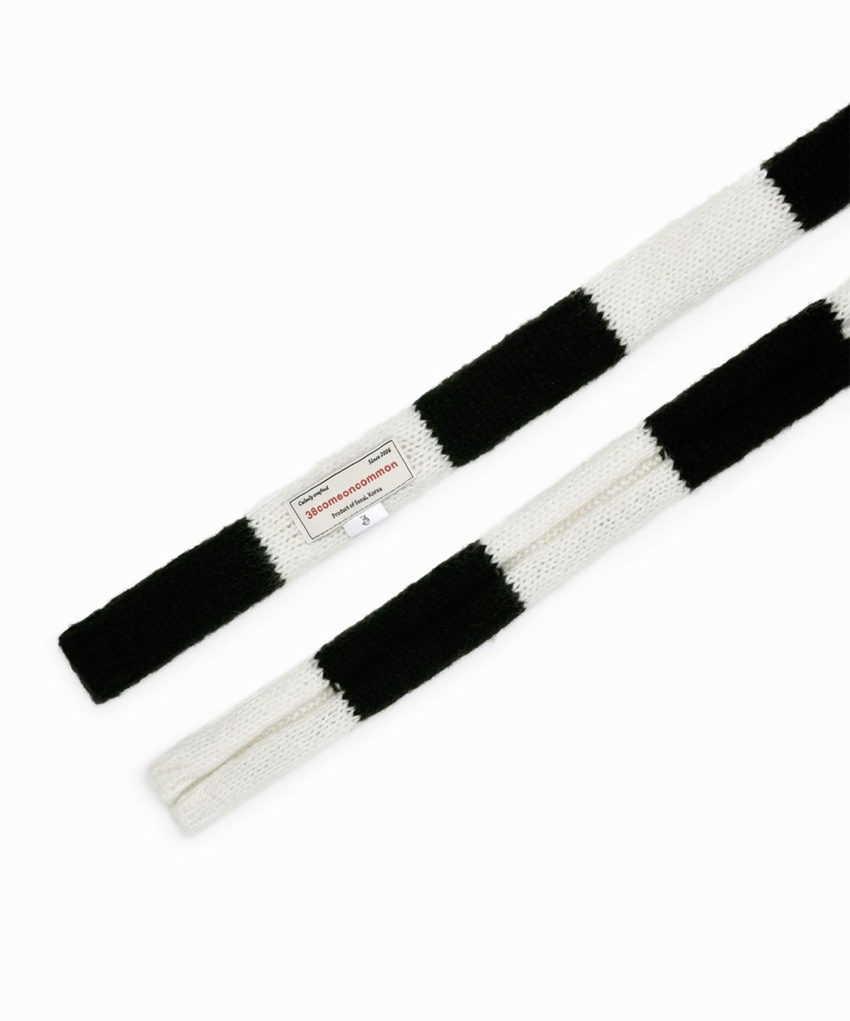38컴온커먼(38COMEONCOMMON) Mohair Blend Slim Muffler (Black)