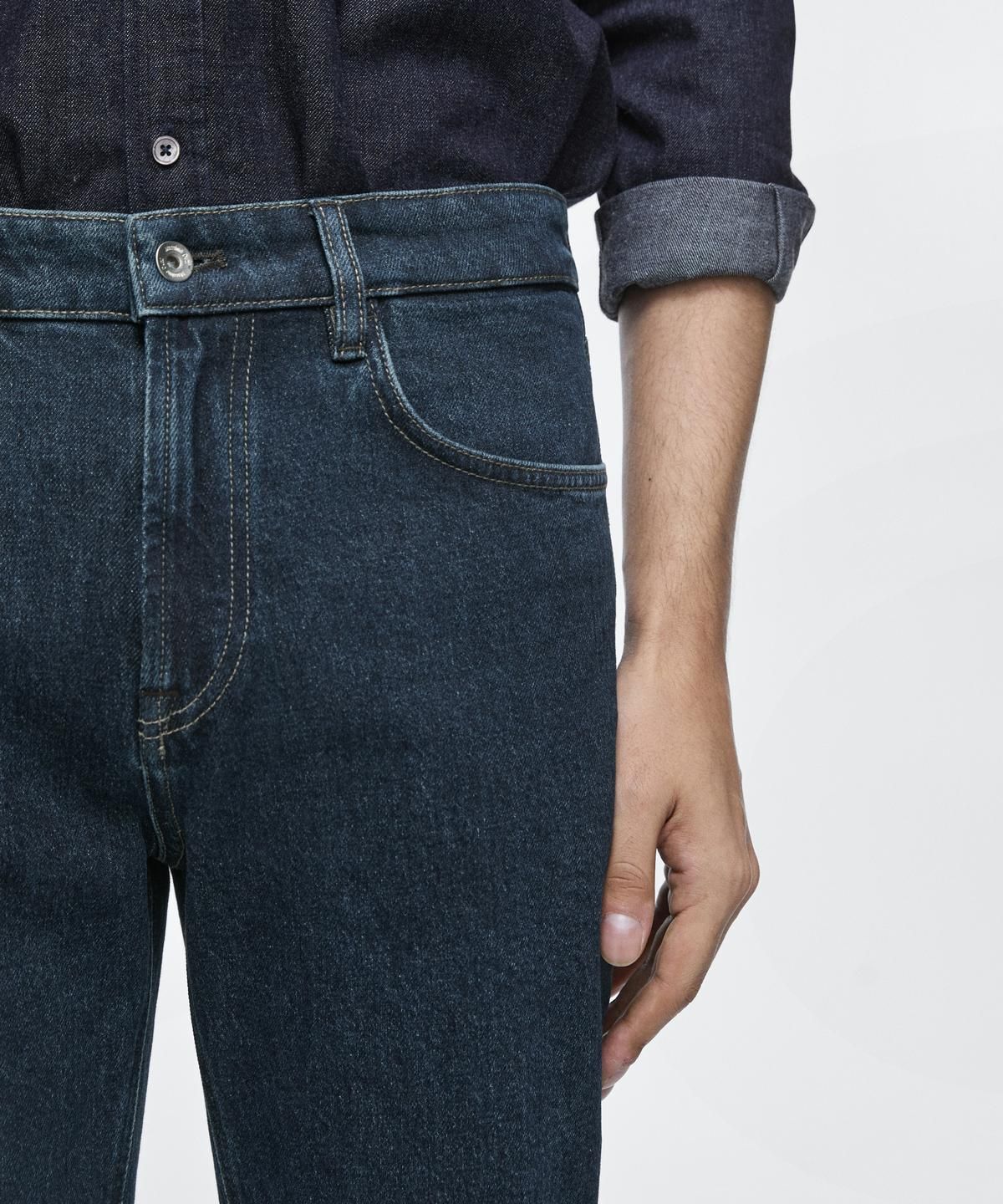 마시모두띠(MASSIMO DUTTI) 테이퍼드핏 진
