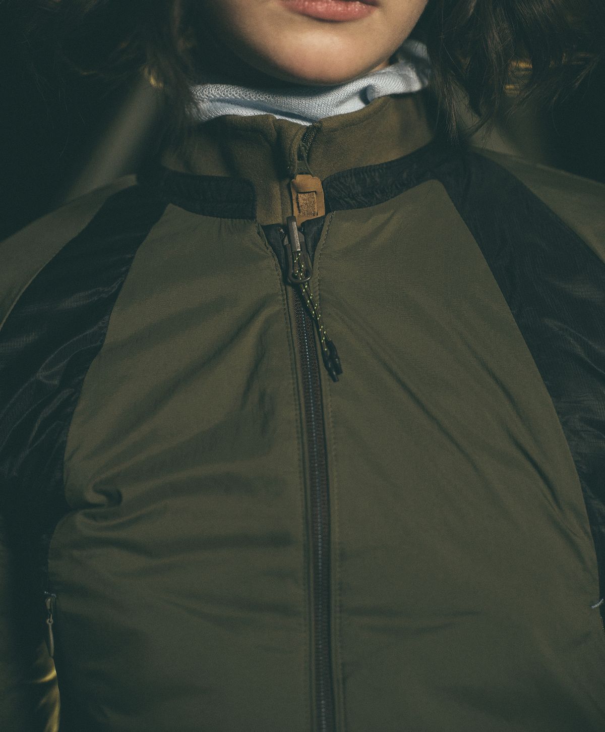 누크피터(NUUKFITTER) CIRRUS REVERSIBLE DOWN JUMPER_WOMEN [BLACK]