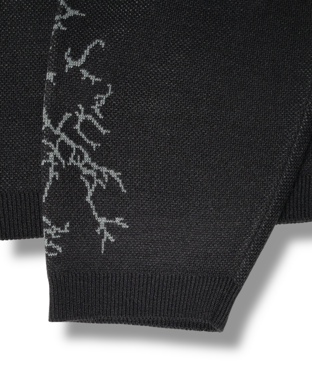 노말릭(NOMALIC) Yggdrasil Knit - Crop Fit Black