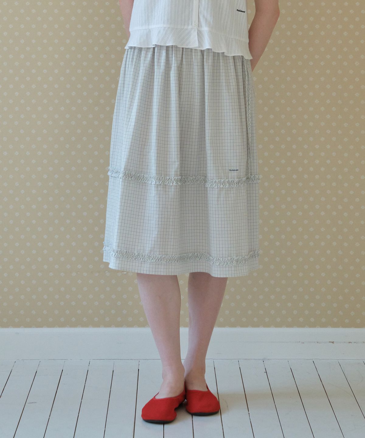 튜드먼트(TTUDEMENT) CHECK TIERED SKIRT_IVORY