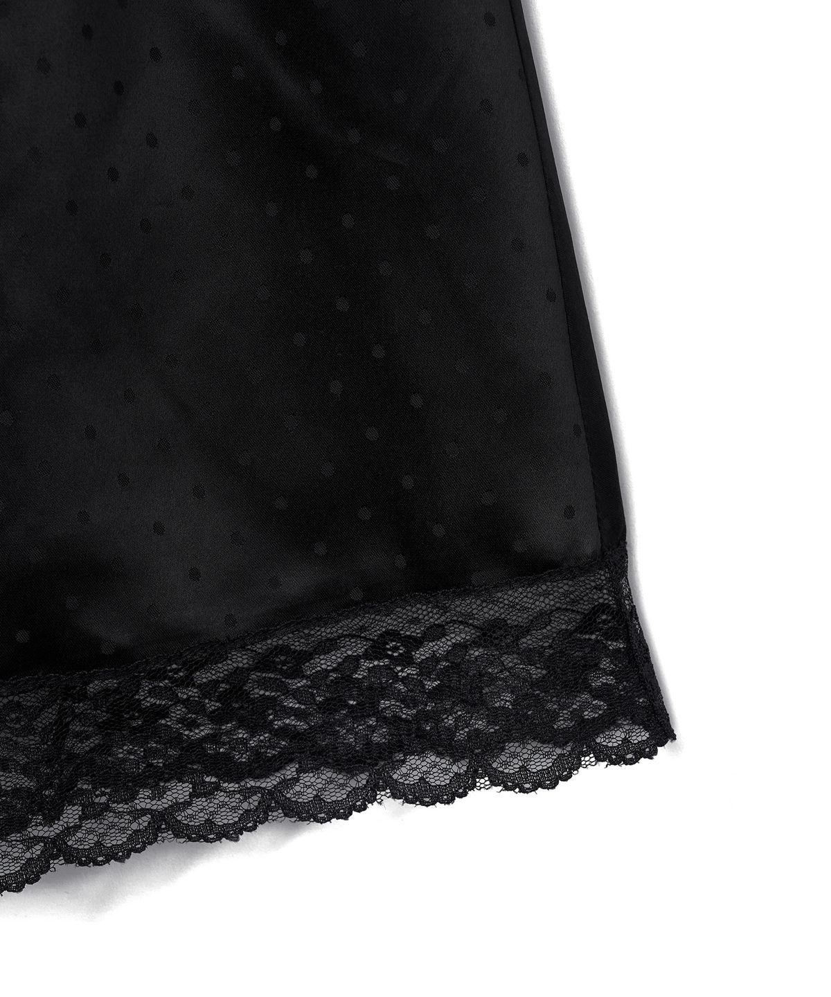 튜드먼트(TTUDEMENT) SATIN DOT SLEEVELESS DRESS_BLACK