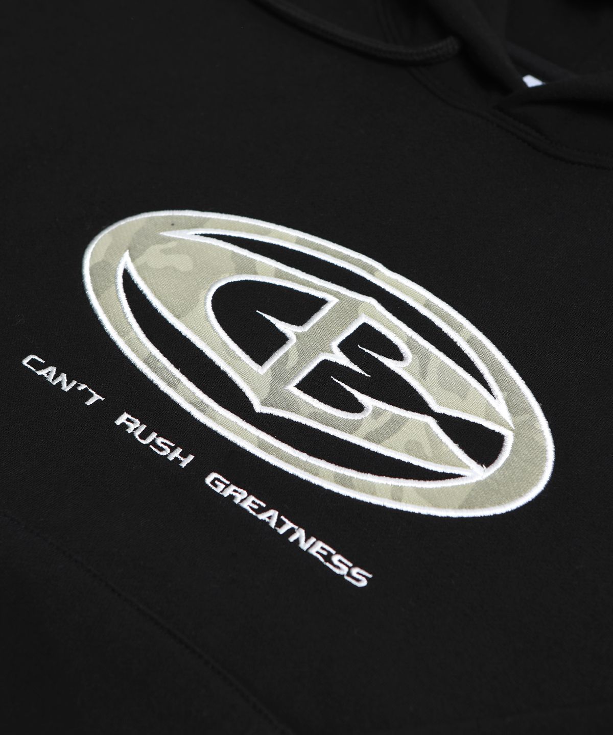 크리건(CRIGUN) CAMO APPLIQUE HOODIE BLACK