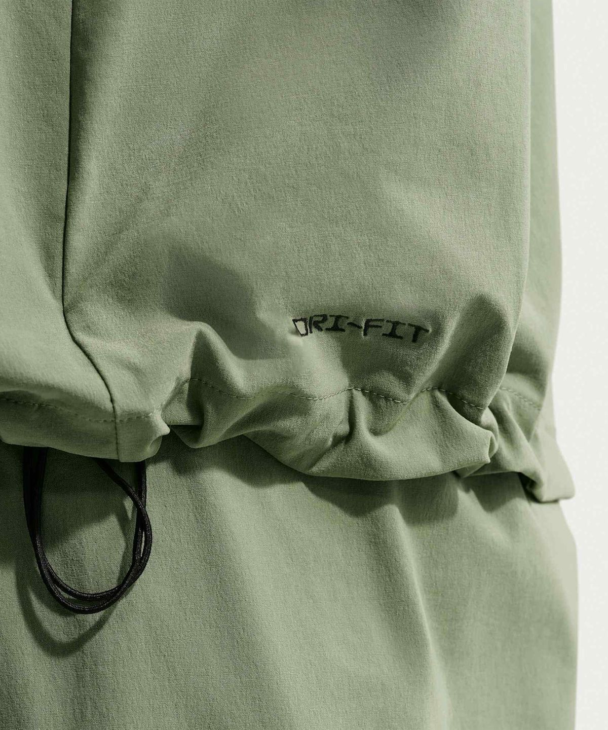 나이키(NIKE) 테크 드라이 핏 우븐 풀집 윈드러너 재킷 M - 실버 세이지:블랙 / IU7635-328