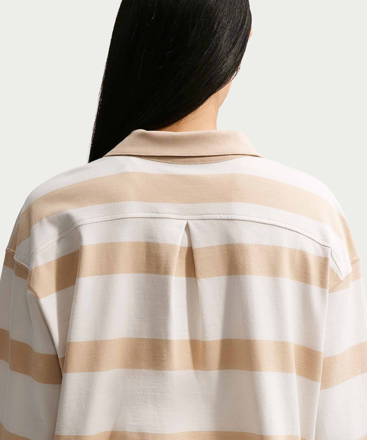 나이키(NIKE) 스포츠웨어 오버사이즈 탑 W - 라이트 본:리넨:세일 / IQ0441-072