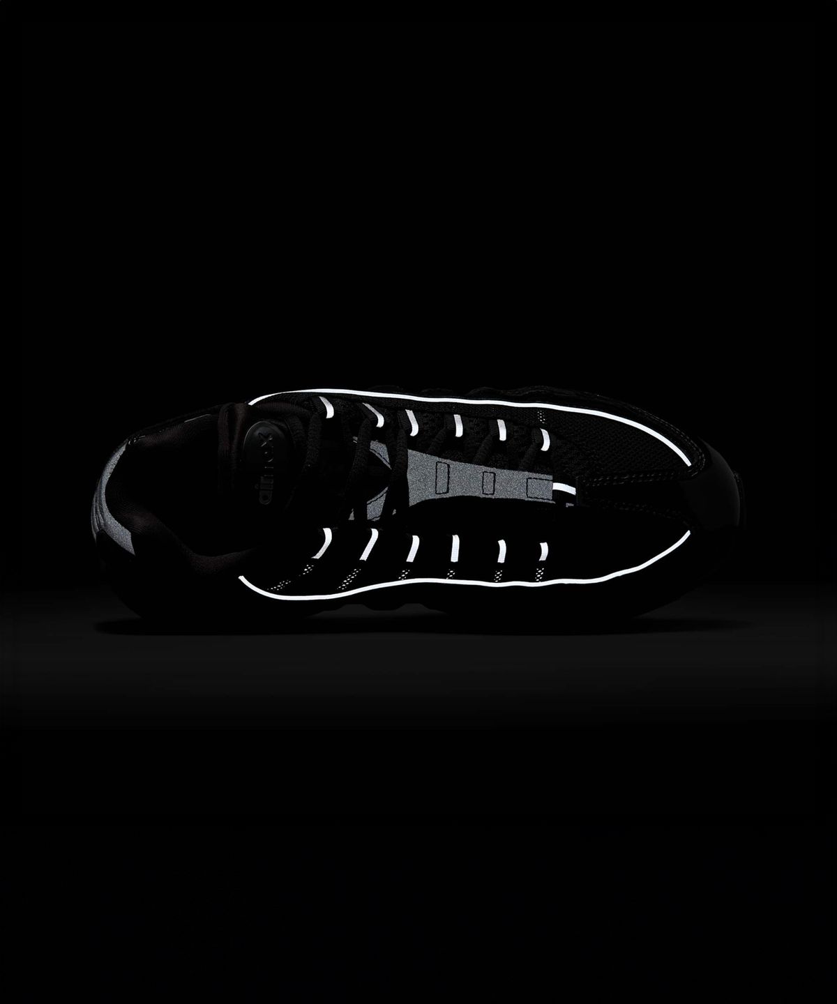 나이키(NIKE) 에어 맥스 95 빅 버블 W - 블랙:리플렉트 실버:화이트:메탈릭 실버 / IB6397-001