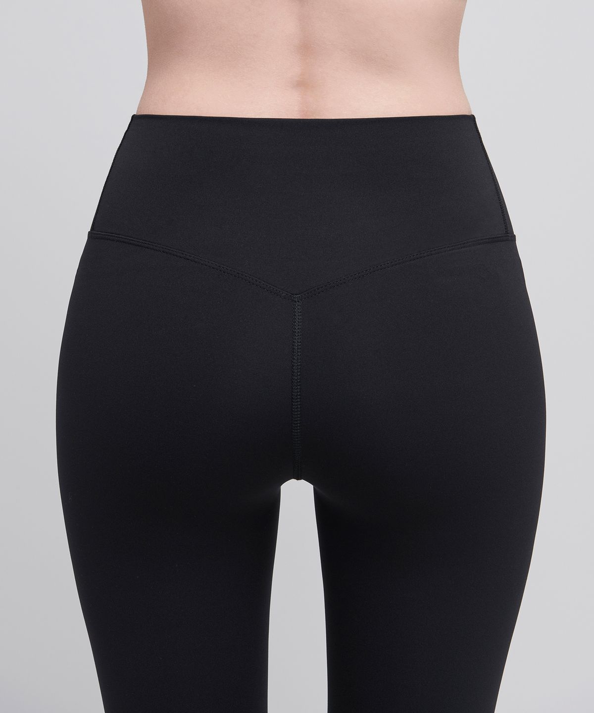 무신사 스탠다드 우먼(MUSINSA STANDARD WOMAN) 우먼즈 9부 요가 레깅스 [블랙]