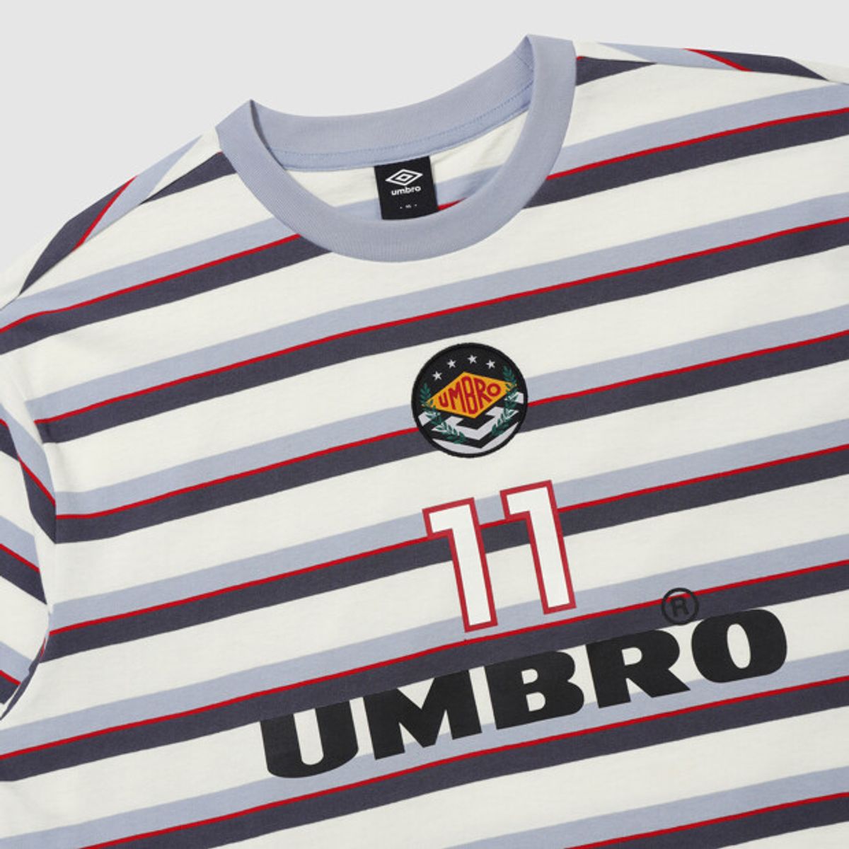 엄브로(UMBRO) HBL 네오 브릿 스트라이프 반팔 티셔츠 아이보리 UR121CRS22