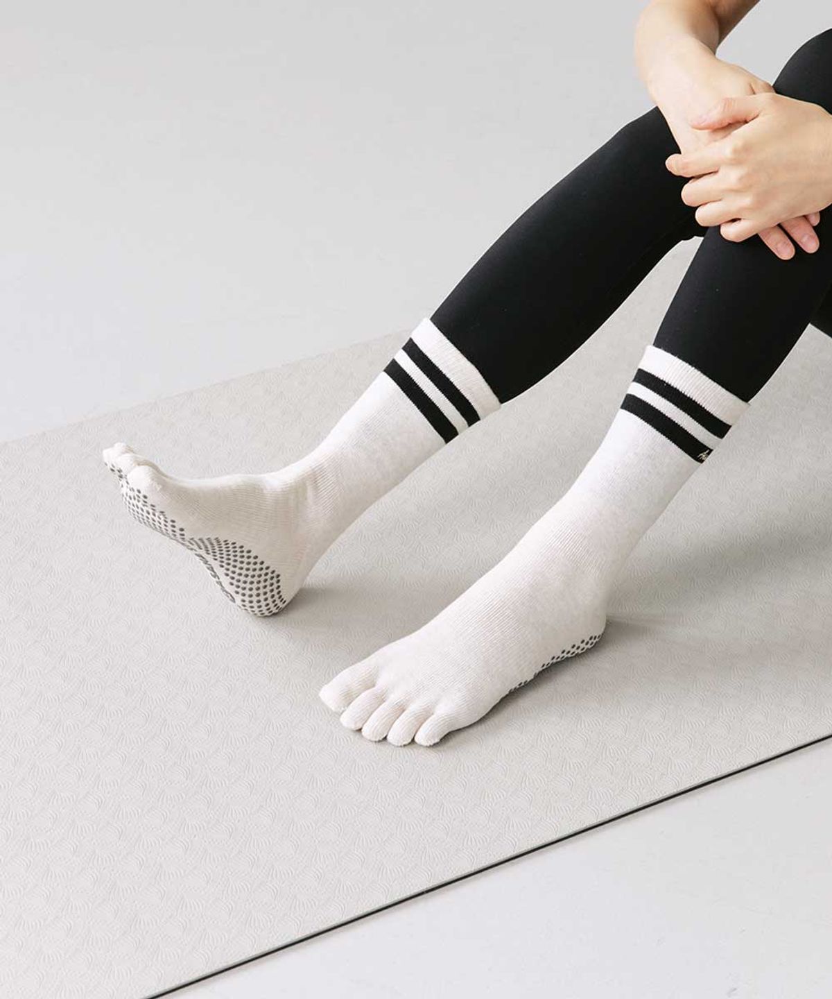 아사나(ASANA) 미들 풀 토우 발가락 요가 필라테스 양말
