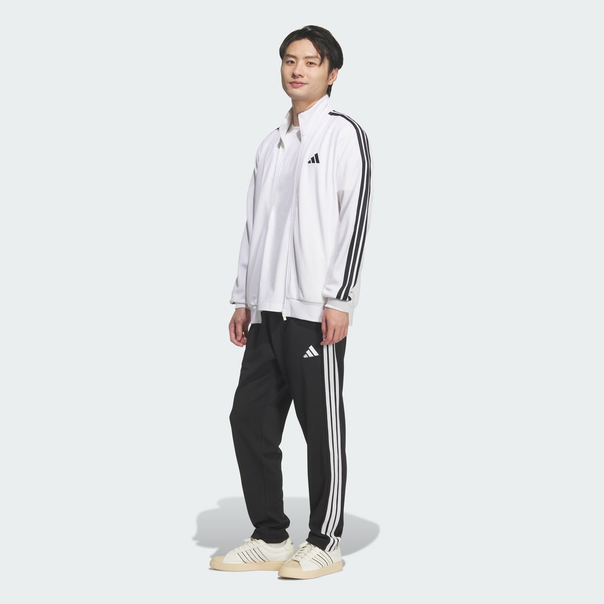 아디다스(ADIDAS) 3-스트라이프 레귤러 핏 더블 니트 트랙탑 KR6431