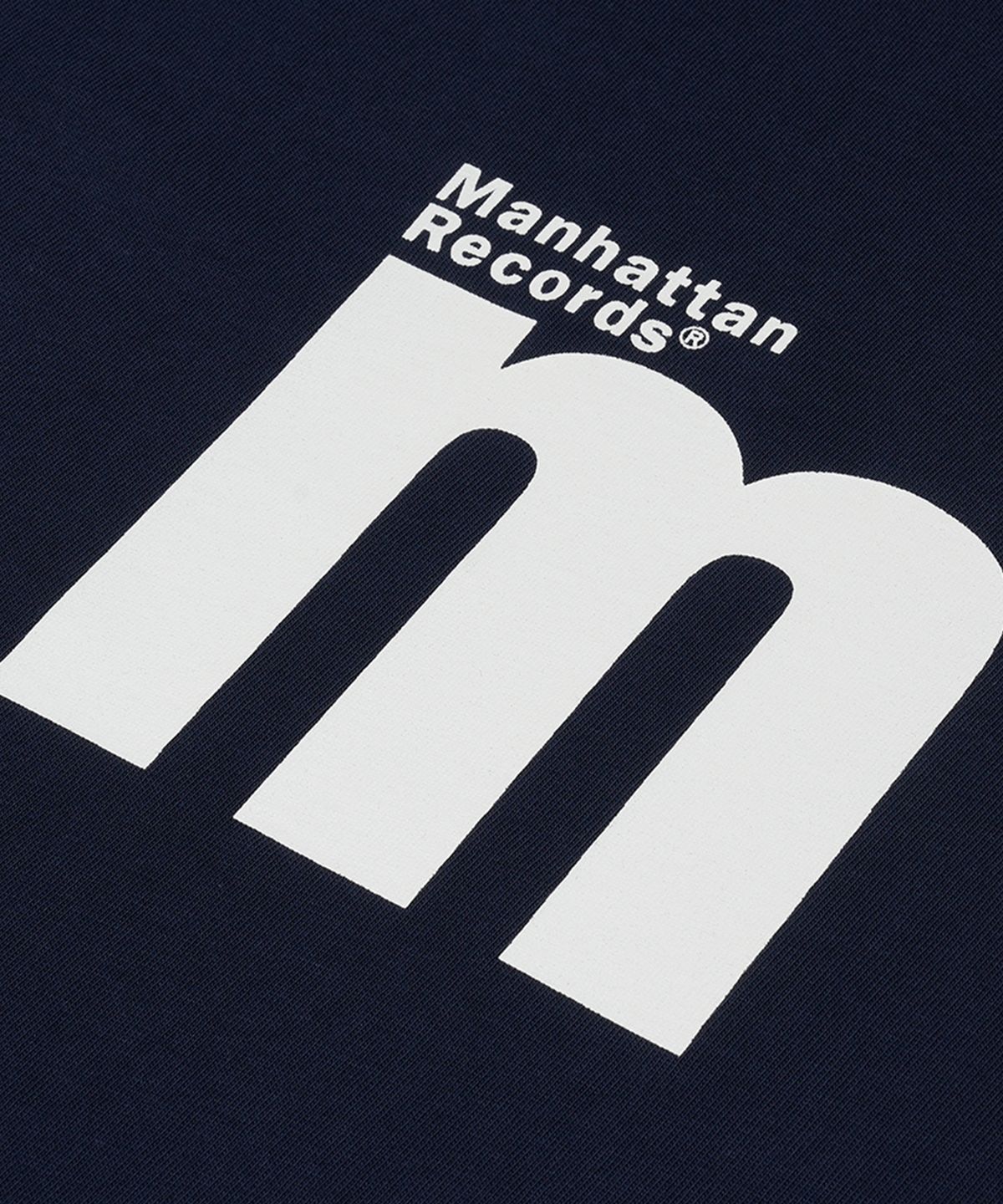 맨하탄레코즈(MANHATTAN RECORDS) Manhattan Records M Logo T-shirt - Navy