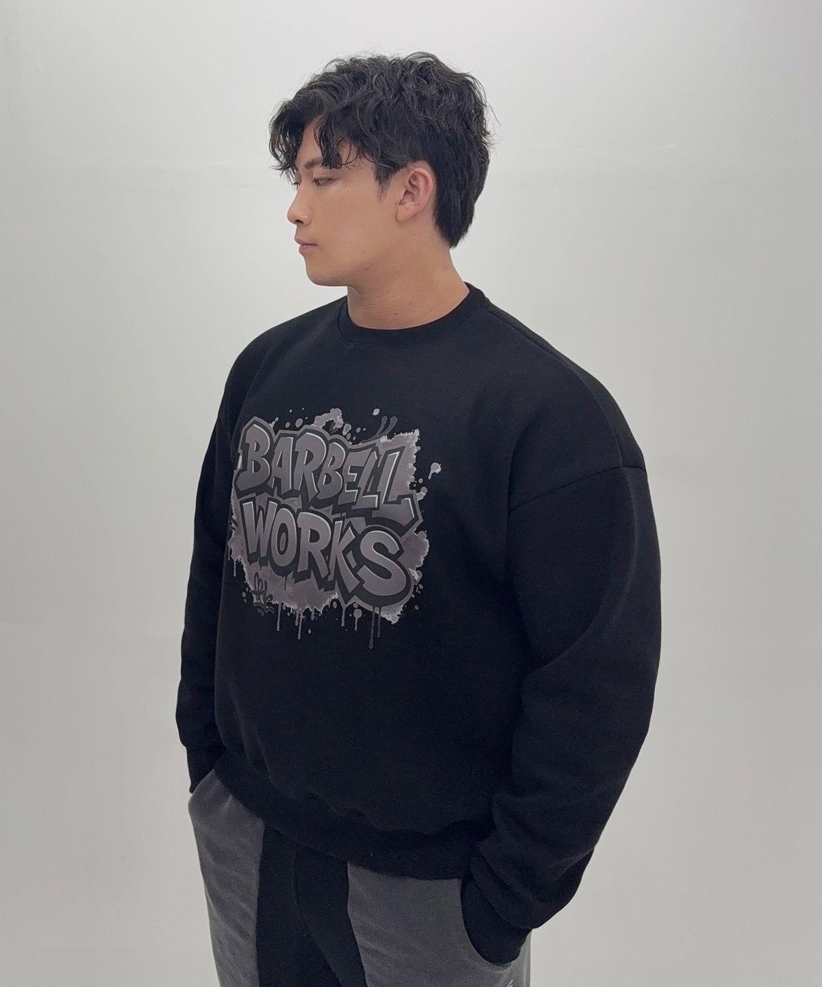 바벨웍스(BARBELLWORKS) 그래피티 헤비고중량이중지 맨투맨