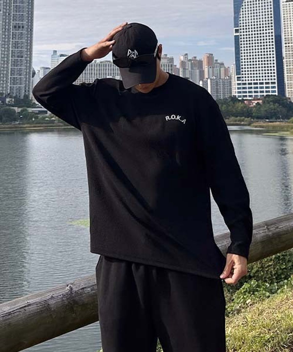 바이모노(BYMONO) [빅사이즈 XL-6XL]ROKA 빅사이즈 긴팔 로카티