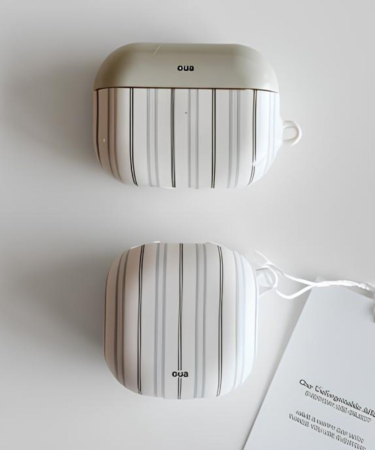 오우아(OUA) Off white Pods 버즈 에어팟 케이스