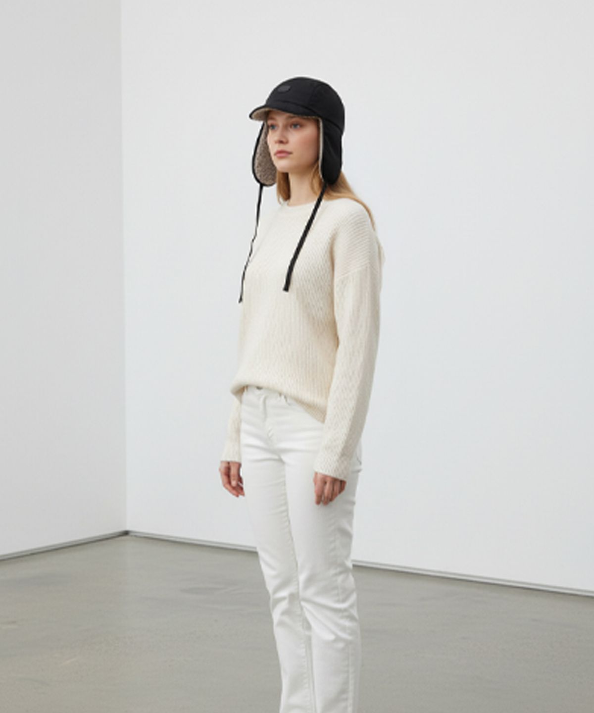 유니버셜 케미스트리(UNIVERSAL CHEMISTRY) Retro Poly Black Earflap Cap 귀달이모자