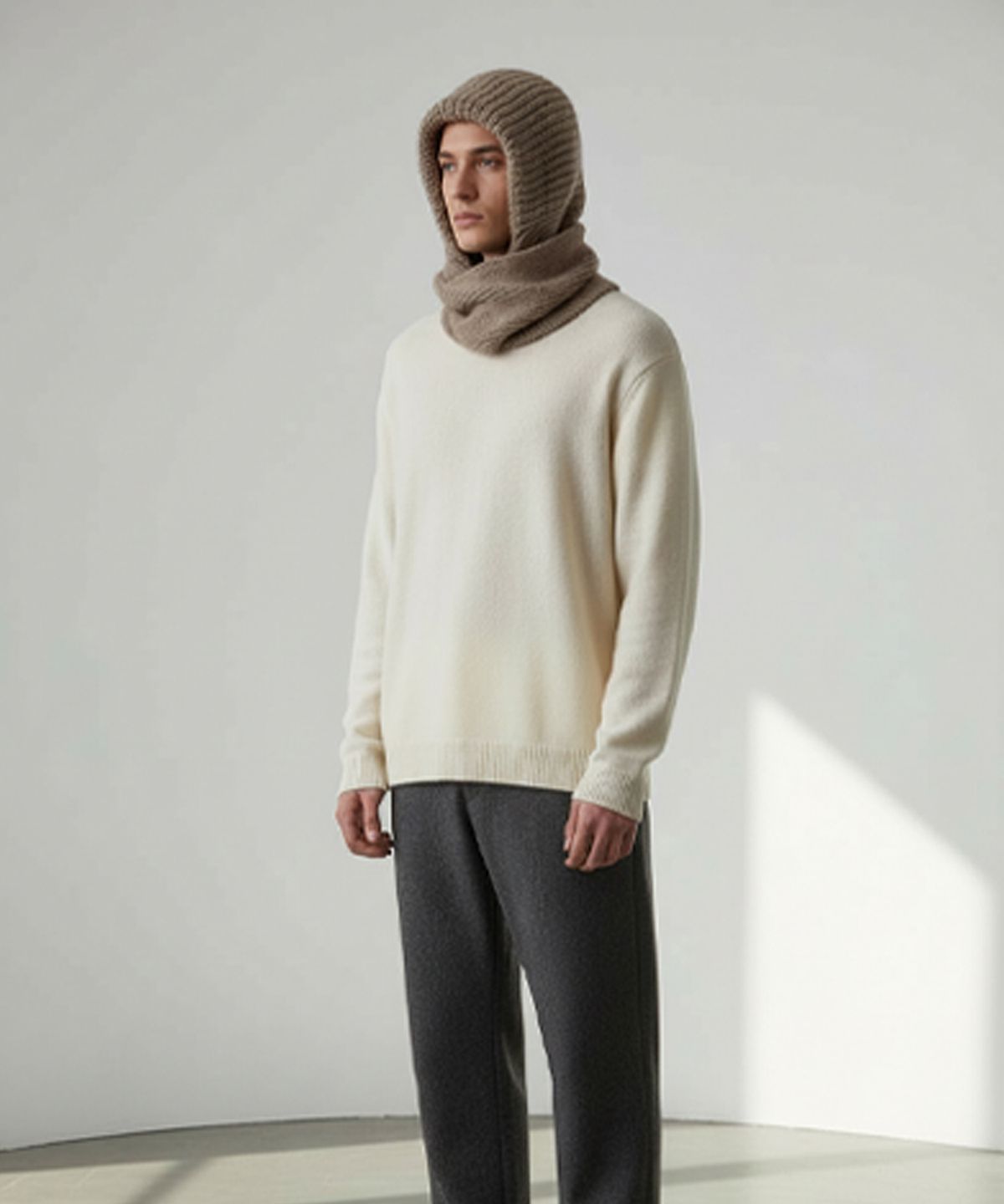 유니버셜 케미스트리(UNIVERSAL CHEMISTRY) Wool Beige Knit Hood Muffler Hat 후드머플러