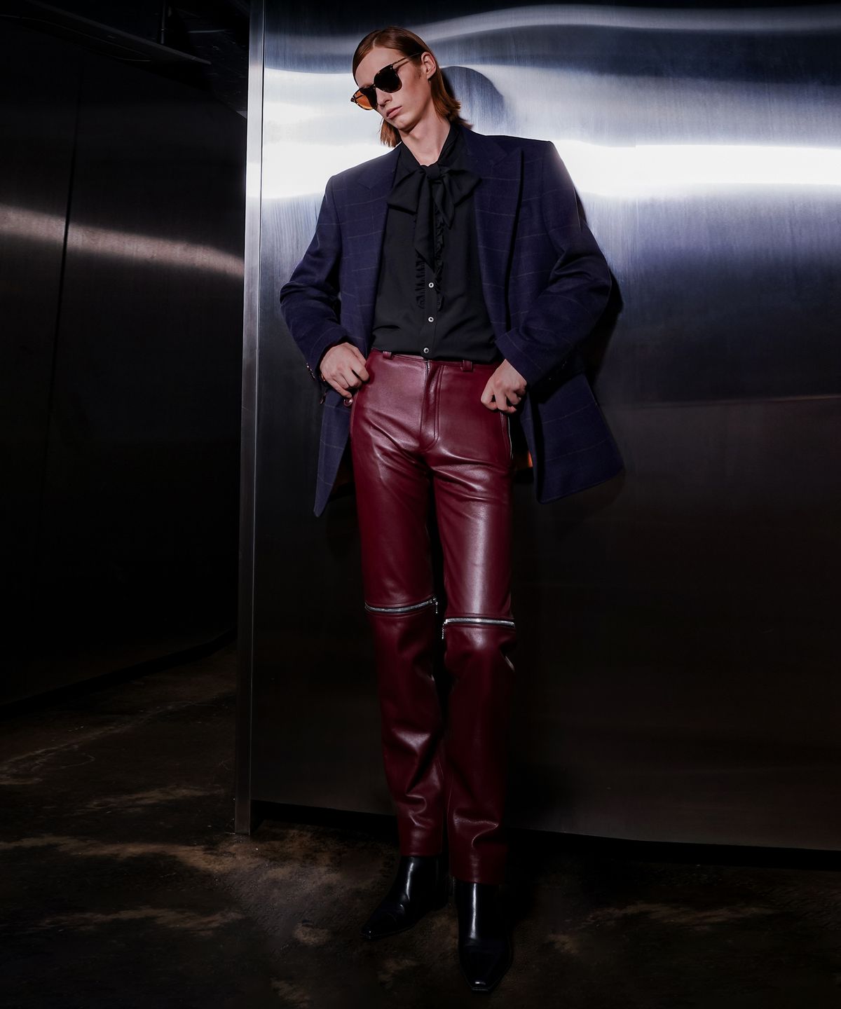 언티지(UNTAGE) 가죽 지퍼 슬림 트라우저[Burgundy(UNISEX)]_UTH-FP34
