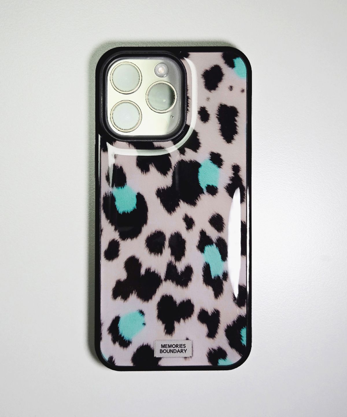 메모리즈바운더리(MEMORIESBOUNDARY) Soft Pop Leopard Phone Case Pale Blush (BK_Epoxy/MagSafe Glass)