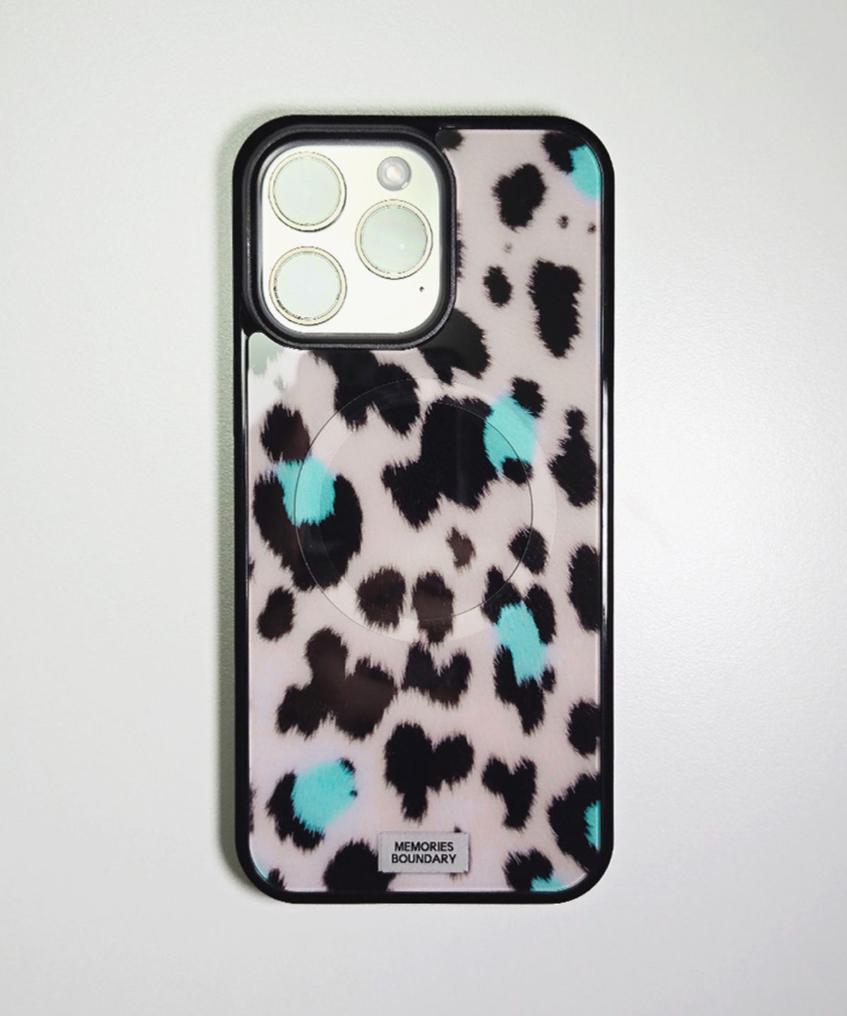 메모리즈바운더리(MEMORIESBOUNDARY) Soft Pop Leopard Phone Case Pale Blush (BK_Epoxy/MagSafe Glass)