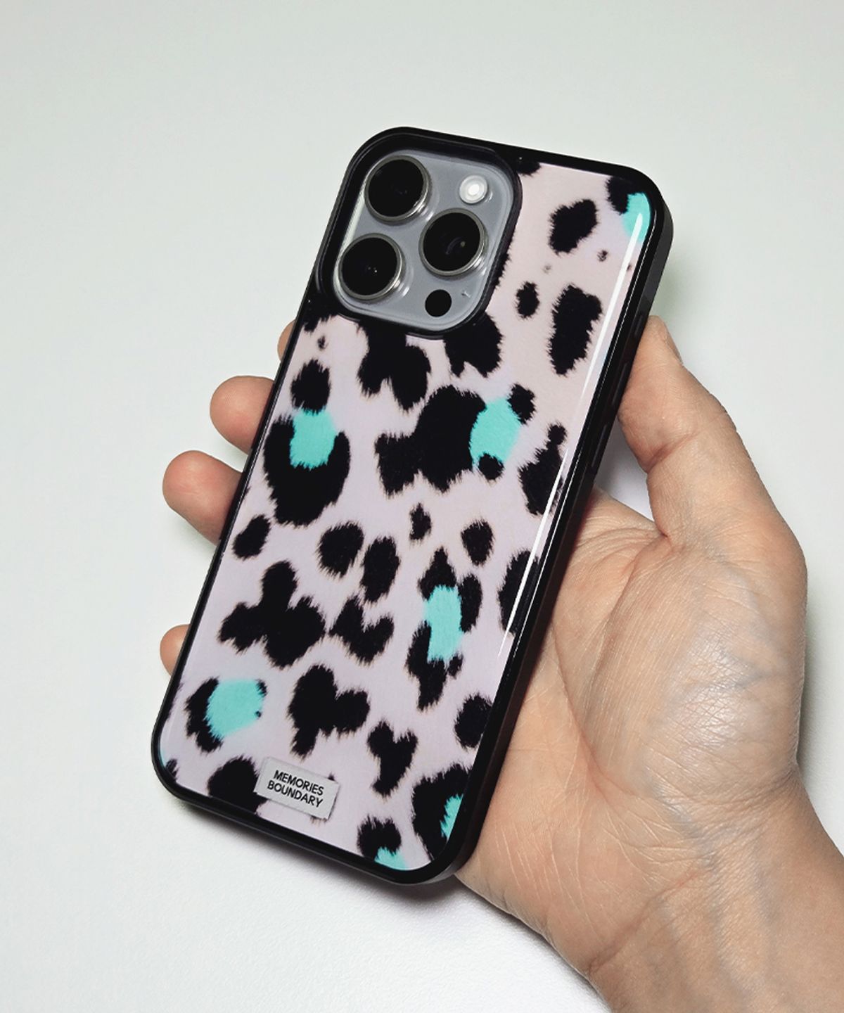 메모리즈바운더리(MEMORIESBOUNDARY) Soft Pop Leopard Phone Case Pale Blush (BK_Epoxy/MagSafe Glass)
