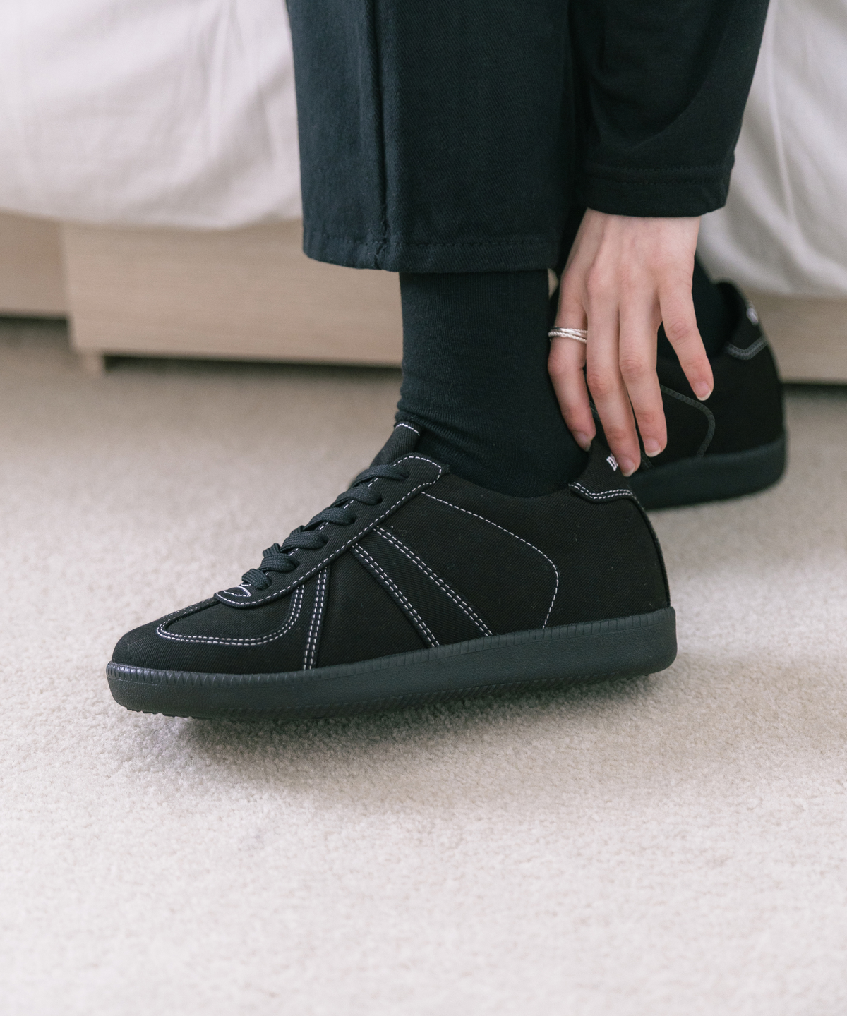 디퍼슈(DIFFERSHOE) 쿠바 스니커즈 7CM [올블랙 데님]