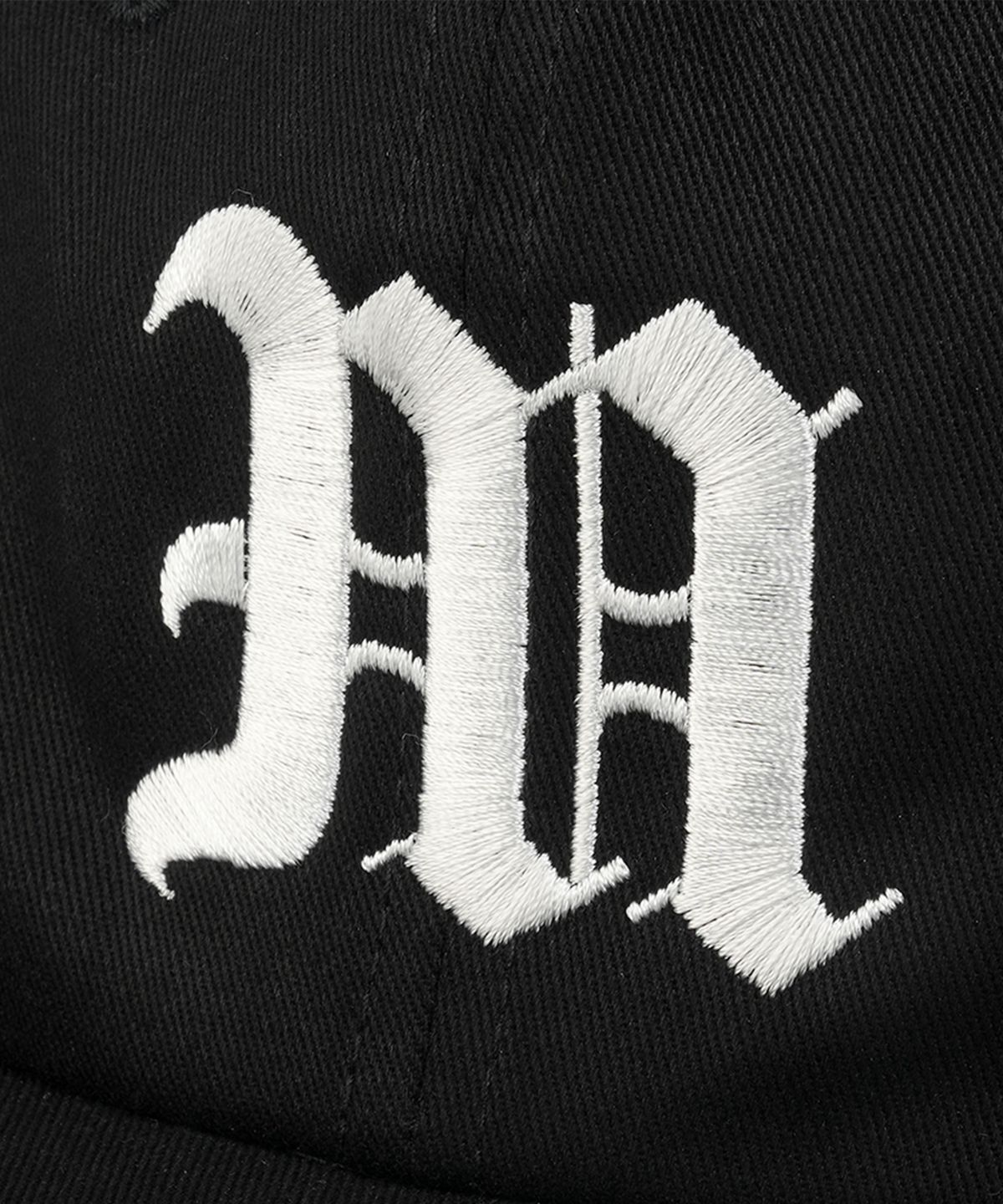 맨하탄레코즈(MANHATTAN RECORDS) MR M Mono Logo BB Cap - Black