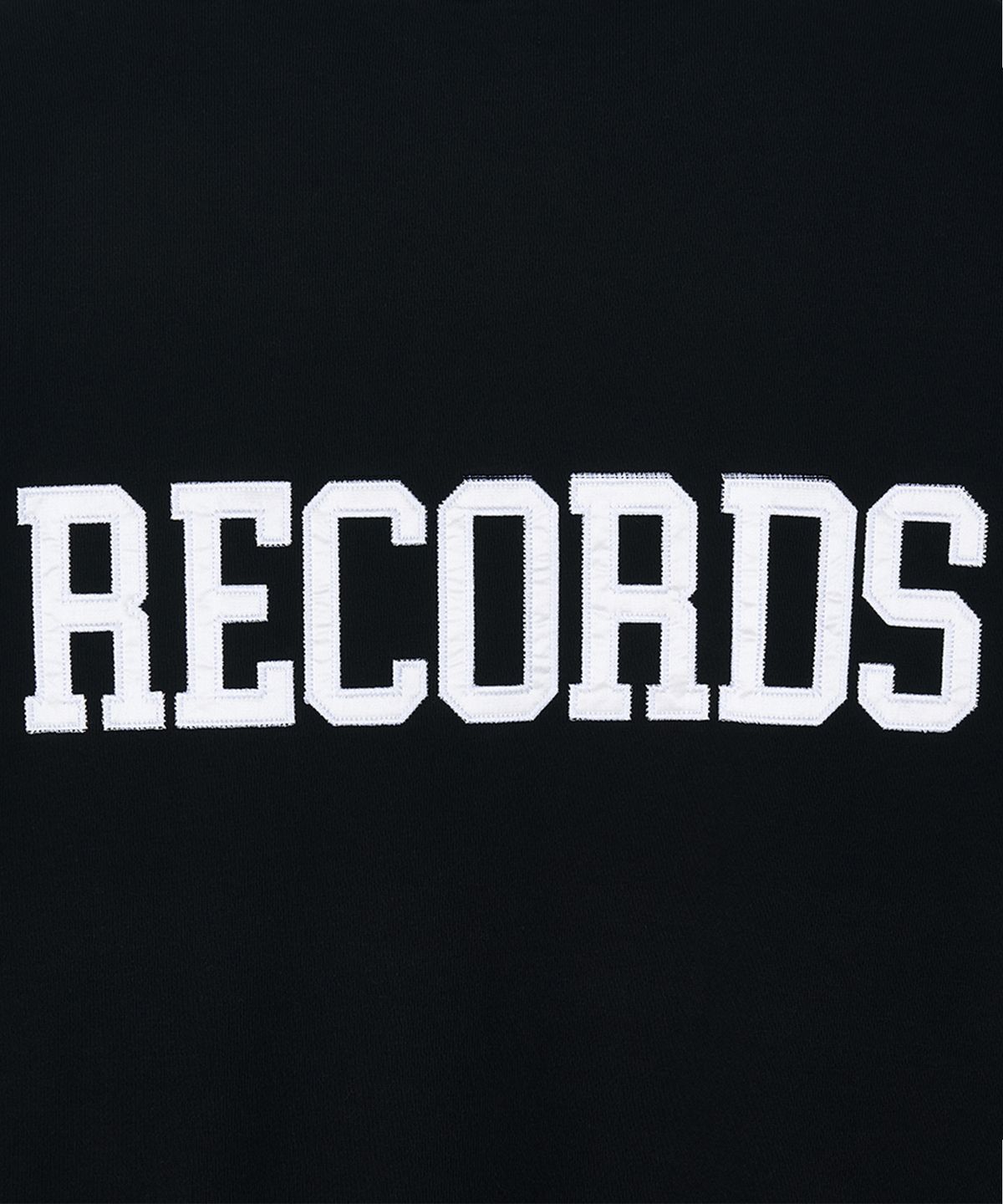 맨하탄레코즈(MANHATTAN RECORDS) MR RECORDS Logo Crew Neck - Black