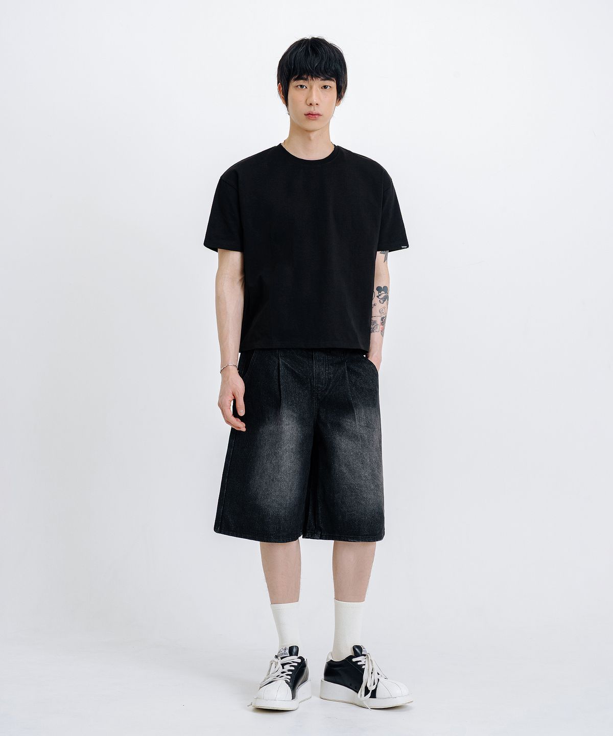 리메인세컨드(LEMAIN SECOND) 크롭 무지 오버핏 반팔 티셔츠 [블랙]
