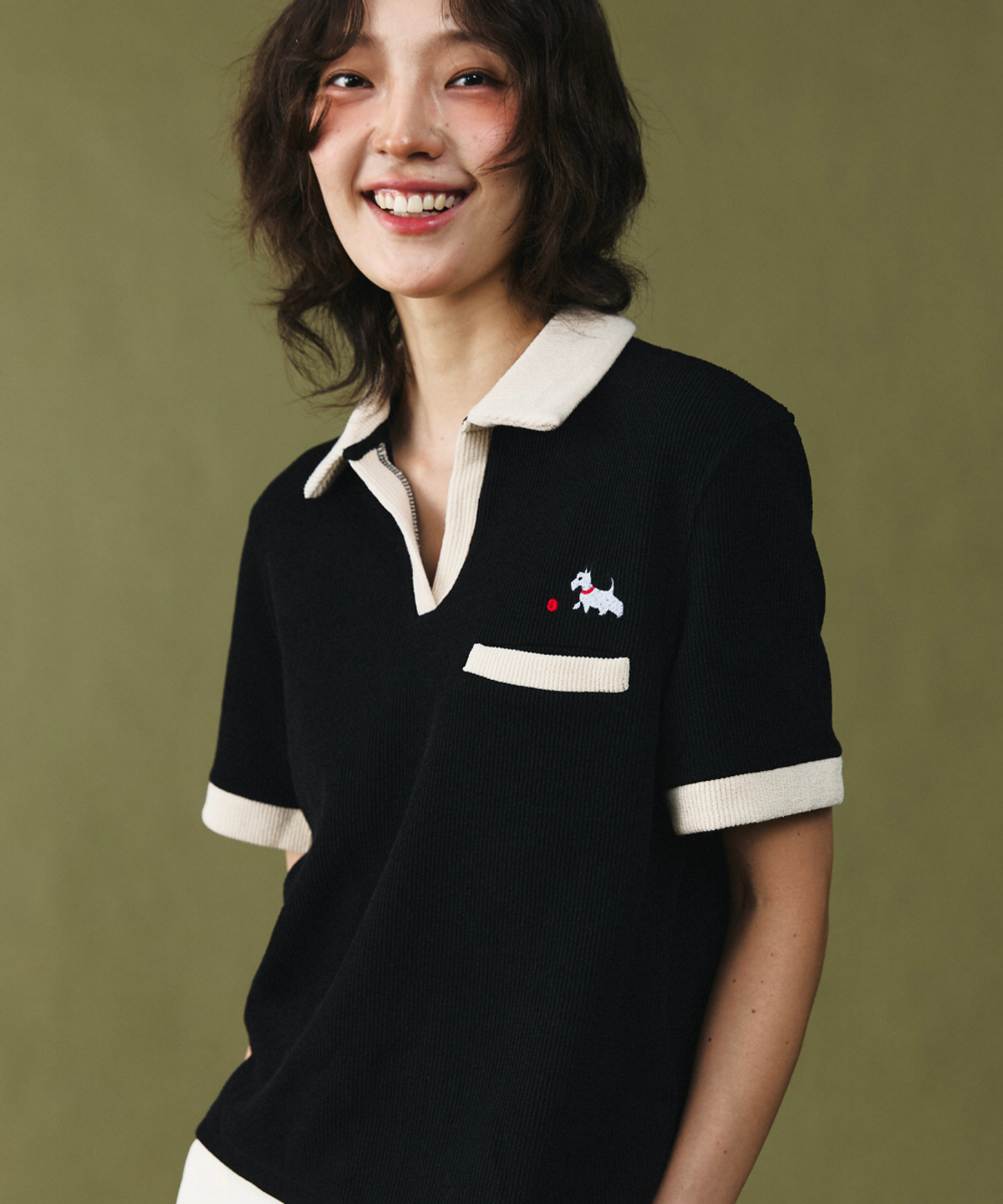 클래씨클럽(CLASSY CLUB) V넥 폴로 셔츠 (2 color)
