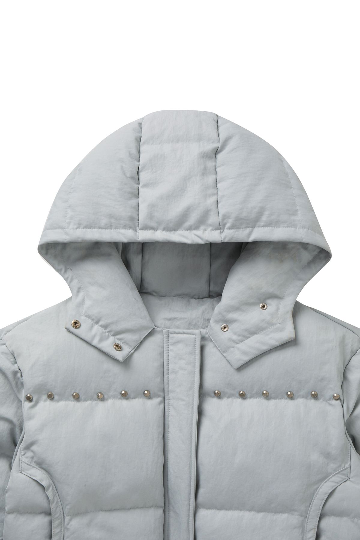 다이닛(DEINET) STUD WELLON HOOD PADDED JUMPER IN SILVER