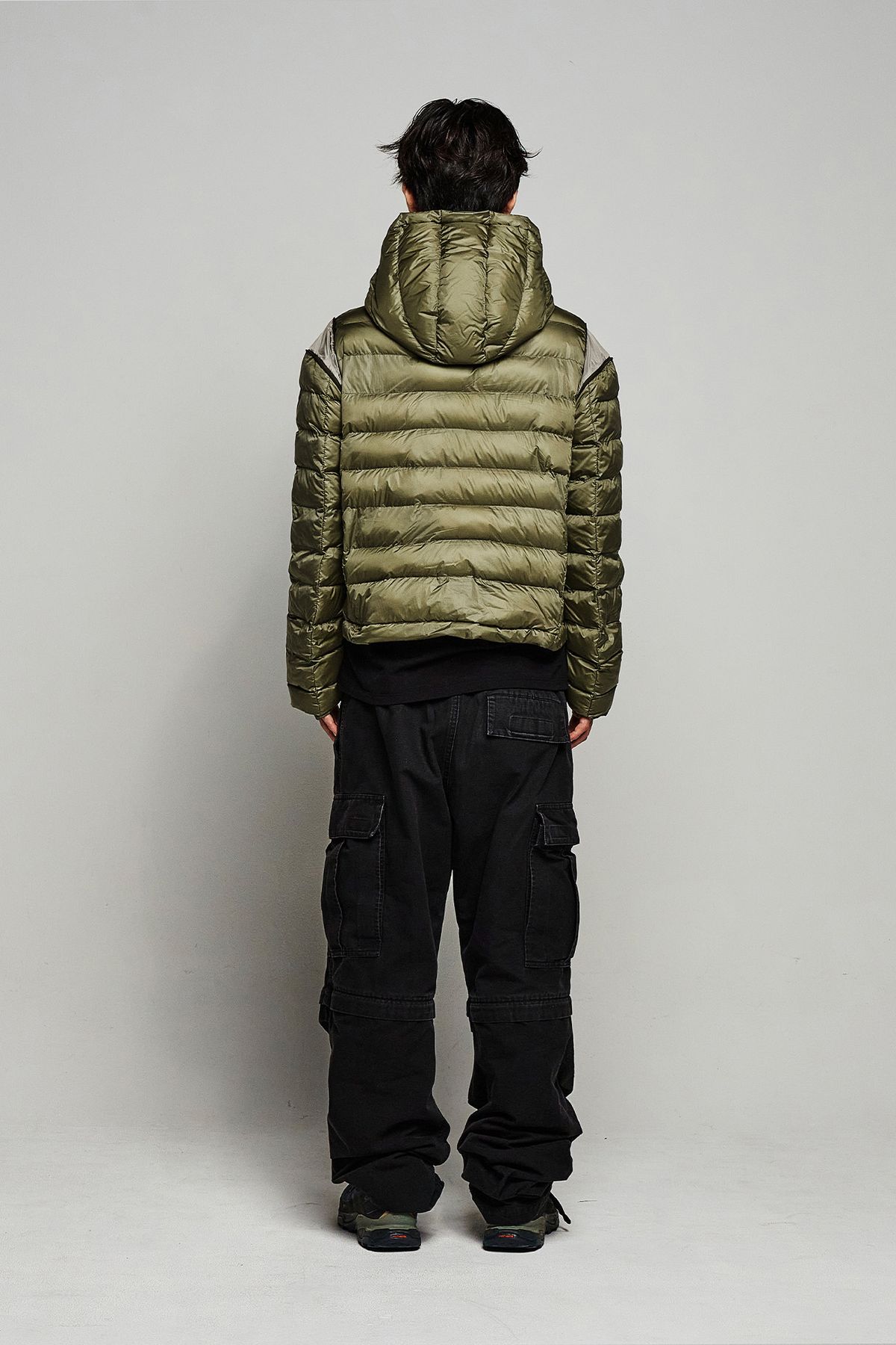 다이닛(DEINET) POINT WELLON HOODED JACKET IN KHAKI