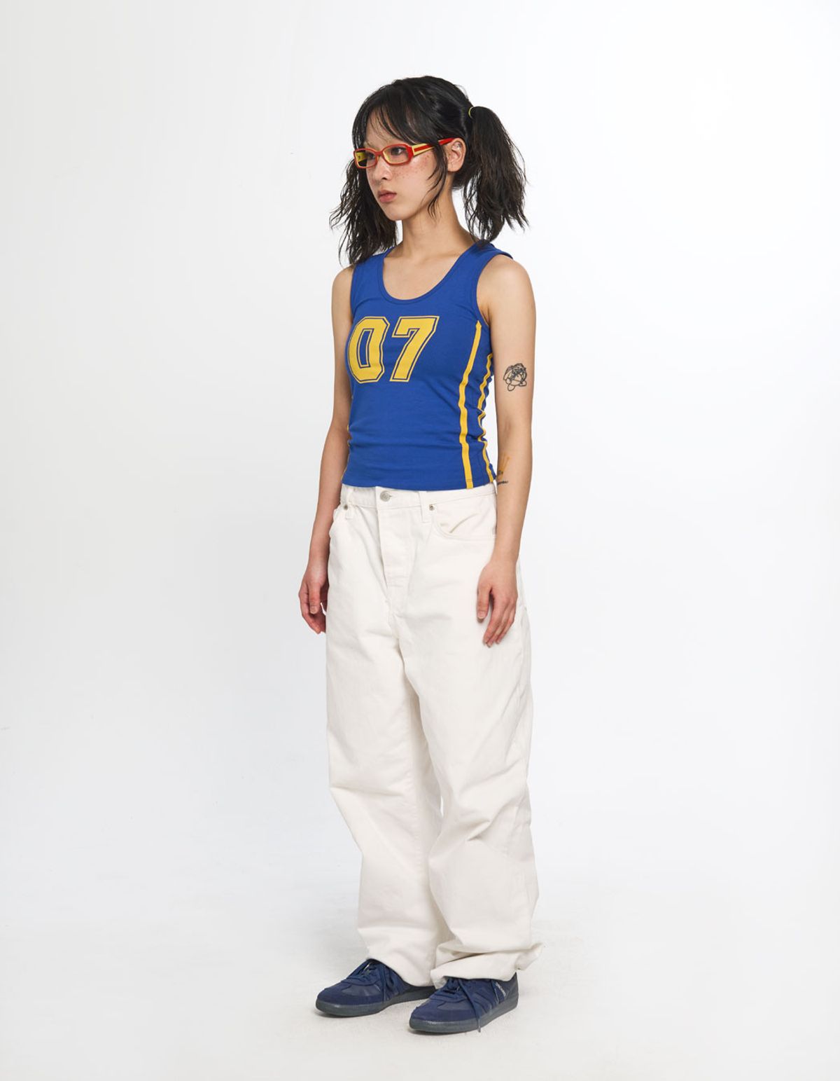 쥐쥐유(GGU) NO.7 TRACK SLEEVELESS