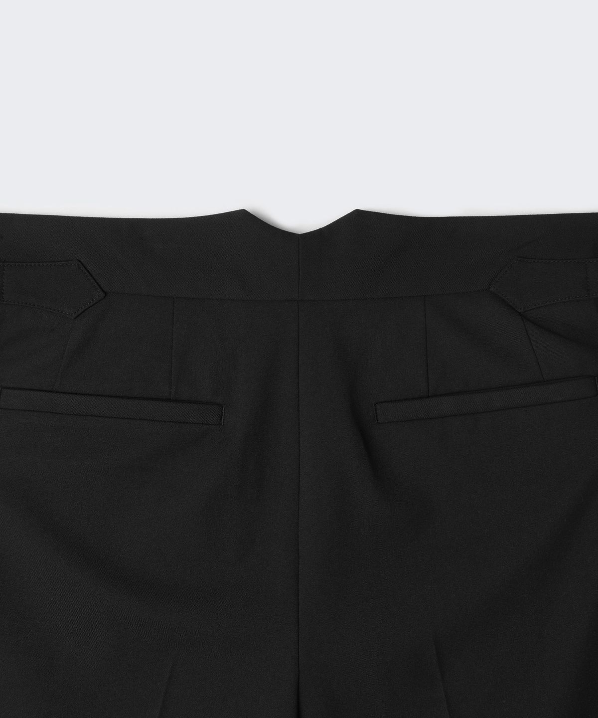 무신사 스탠다드(MUSINSA STANDARD) 클래식 어드저스트 하프 슬랙스 [블랙]