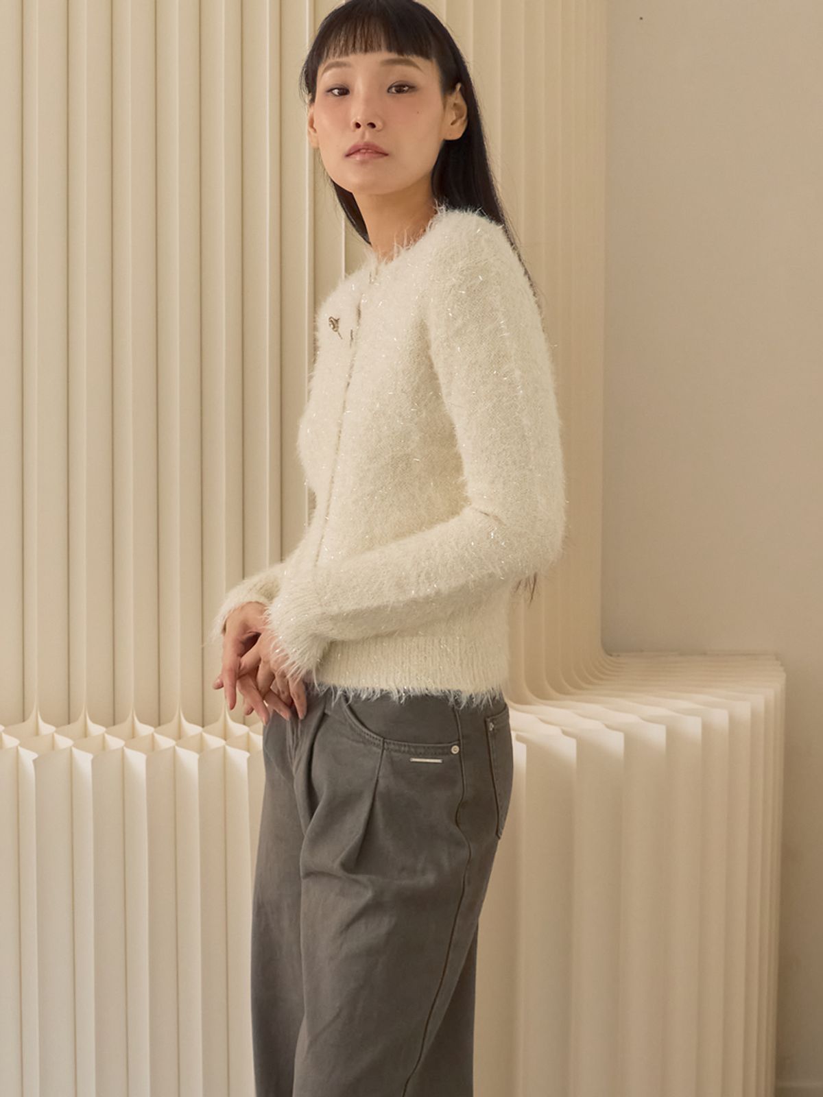 쏘리, 투 머치 러브(SORRY, TOO MUCH LOVE) Sweet Halo Metallic Knit Cardigan_Ivory