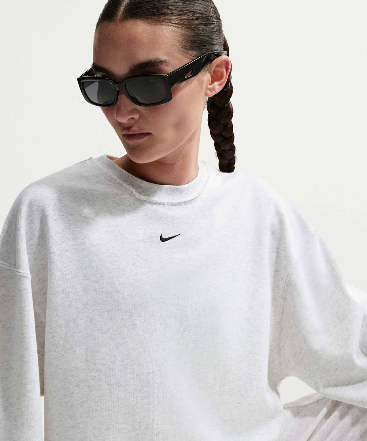 나이키(NIKE) 스포츠웨어 칠 테리 오버사이즈 프렌치 테리 크루넥 스웻셔츠 W - 버치 헤더:블랙 / IF0229-051