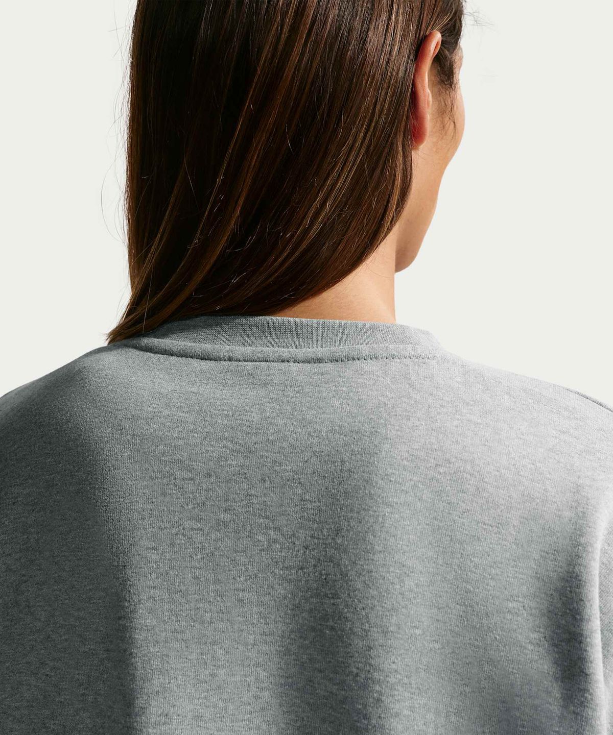 나이키(NIKE) 스포츠웨어 클럽 오버사이즈 프렌치 테리 크루넥 스웻셔츠 M - 다크 그레이 헤더:화이트 / IF0748-063