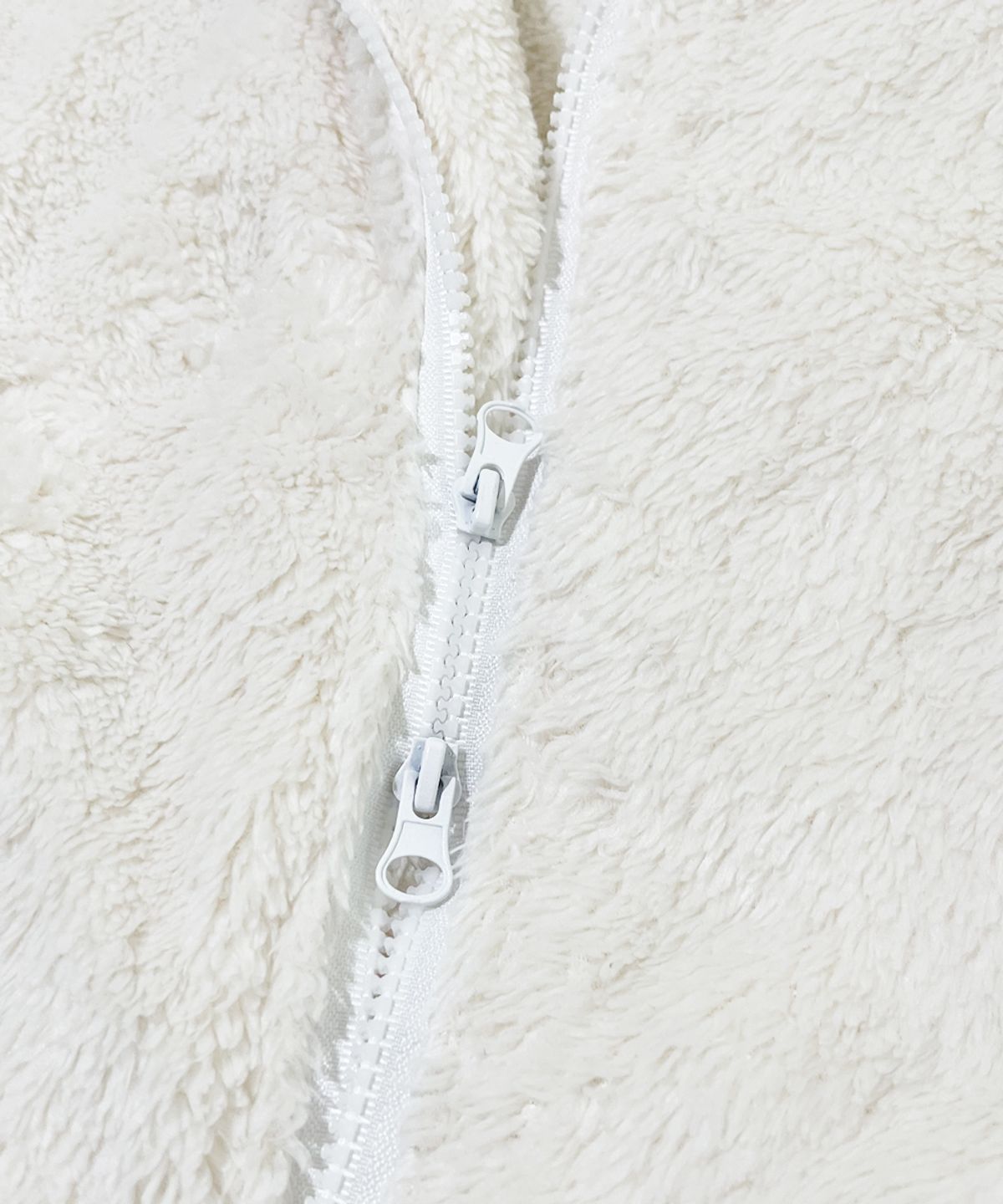 스케이터락(SK8ER ROCK) Cross Logo Fleece Zip-Up Jacket ((cream))