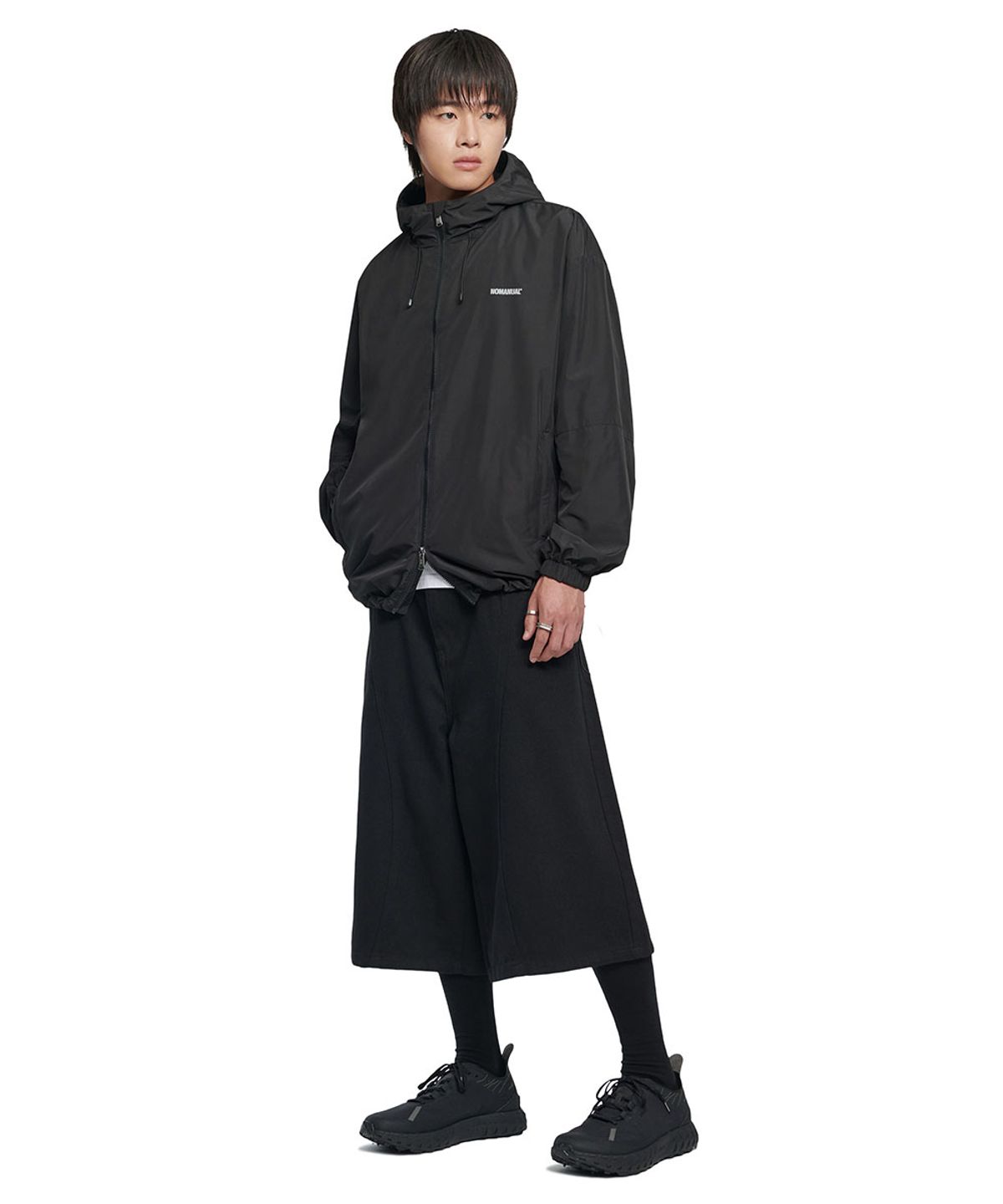 노매뉴얼(NOMANUAL) I.L BERMUDA PANTS - BLACK