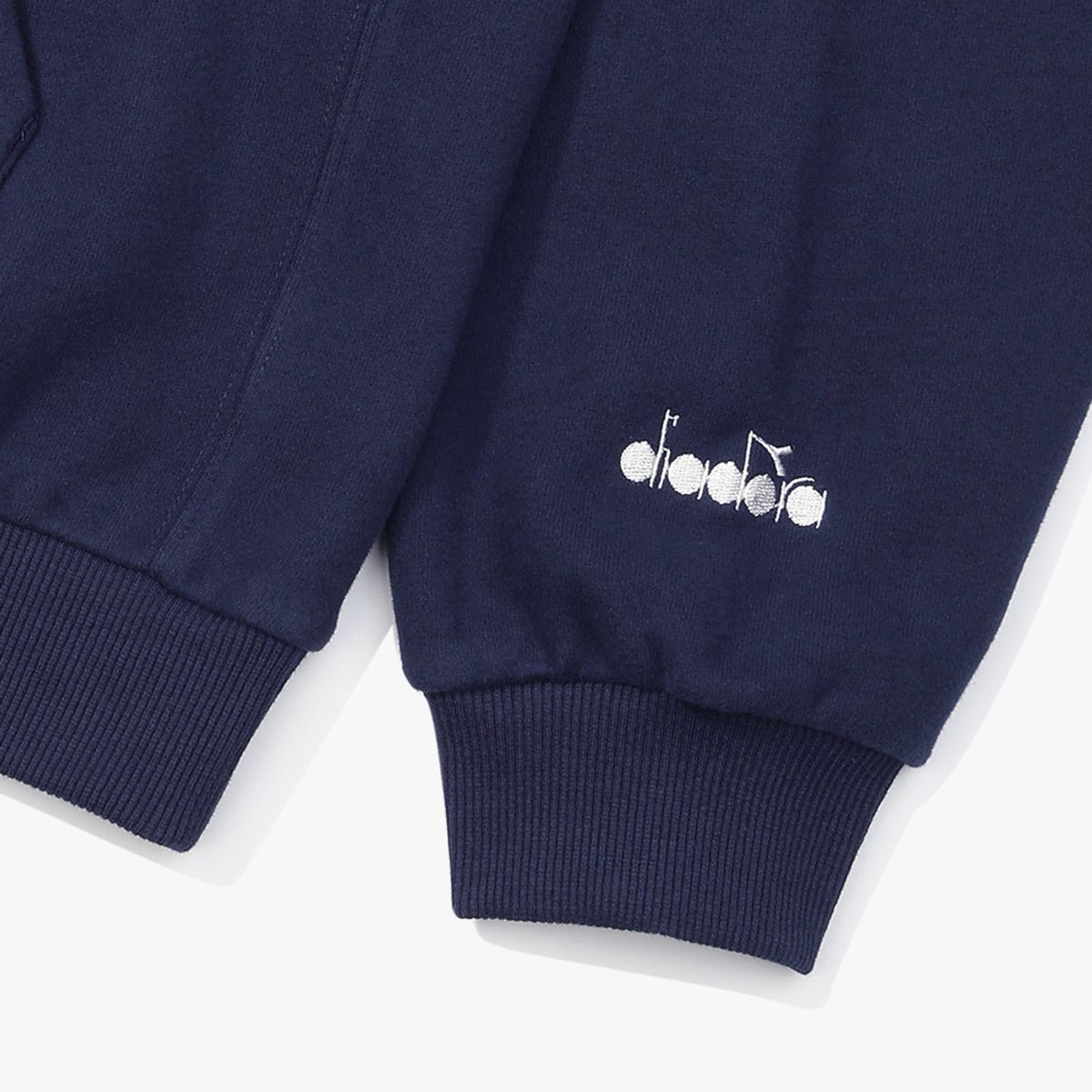 디아도라(diadora) [DIADORA by PALMES] 그래픽 후드티셔츠 NAVY