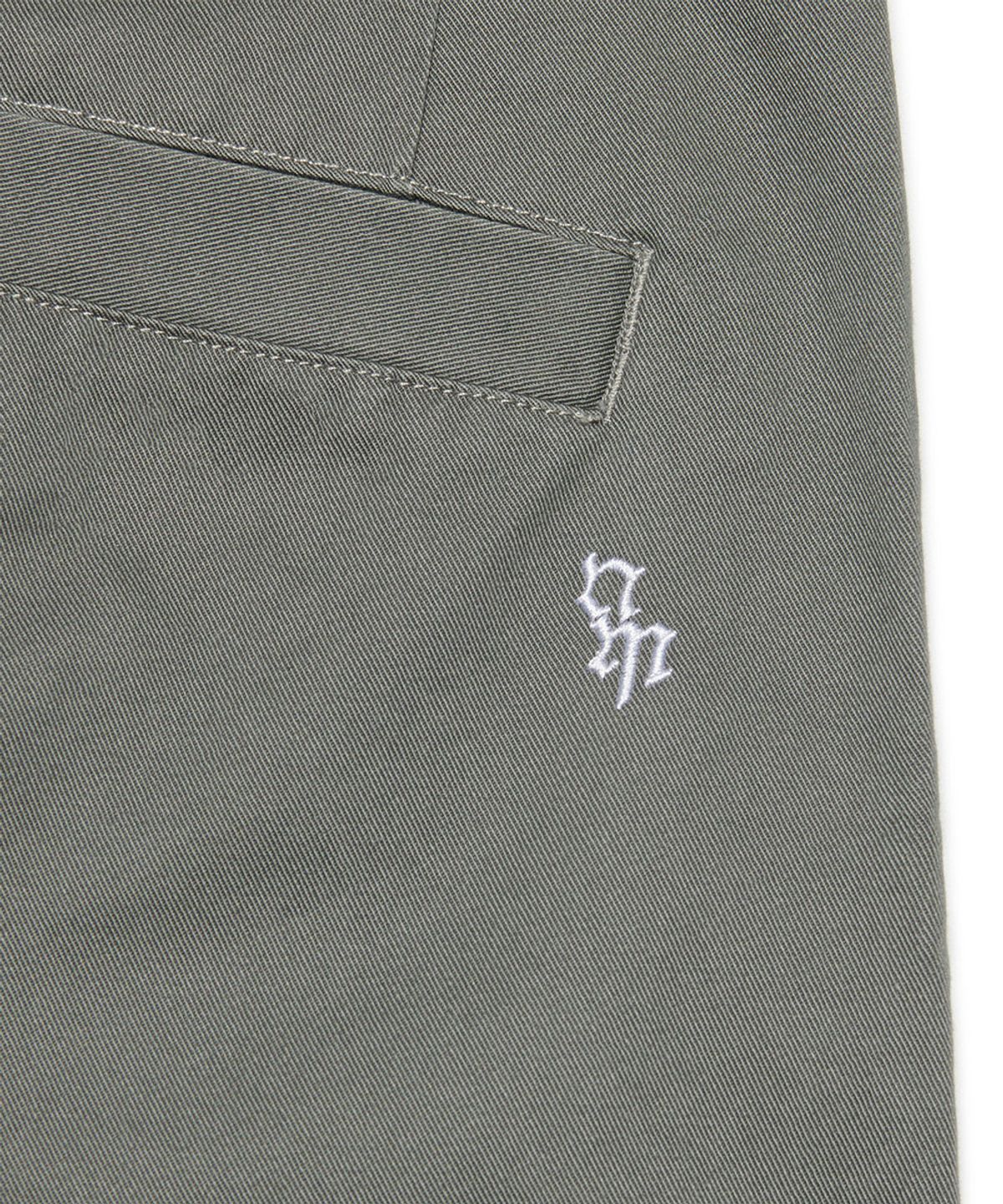 노매뉴얼(NOMANUAL) PAINTED TWO TUCK PANTS - KHAKI GRAY