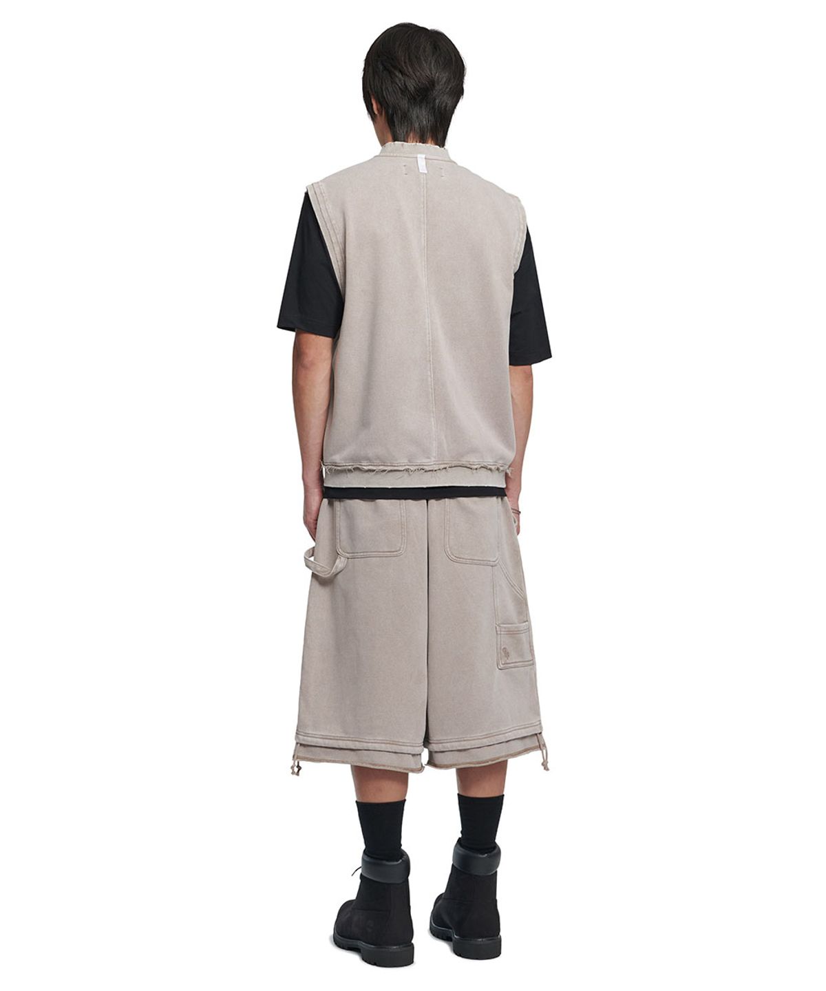 노매뉴얼(NOMANUAL) EMBLEM SWEAT VEST - WASHED BEIGE