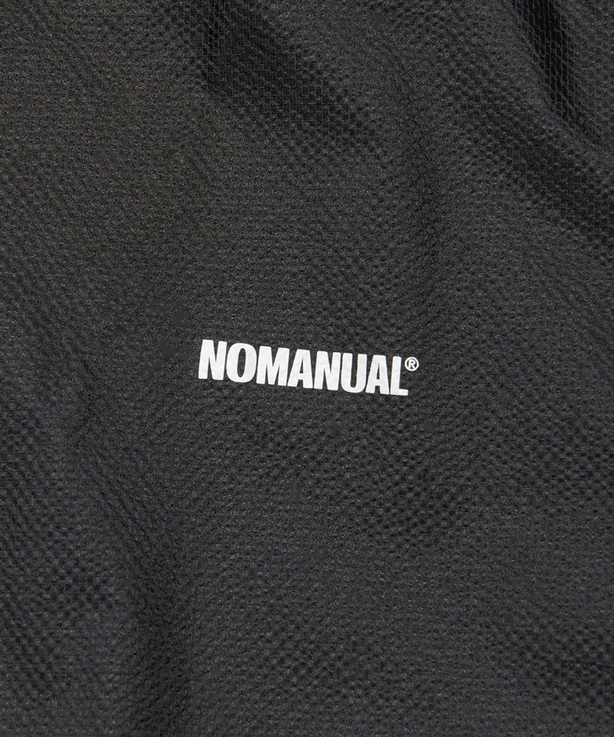 노매뉴얼(NOMANUAL) DUNE LIGHT NYLON JACKET - BLACK
