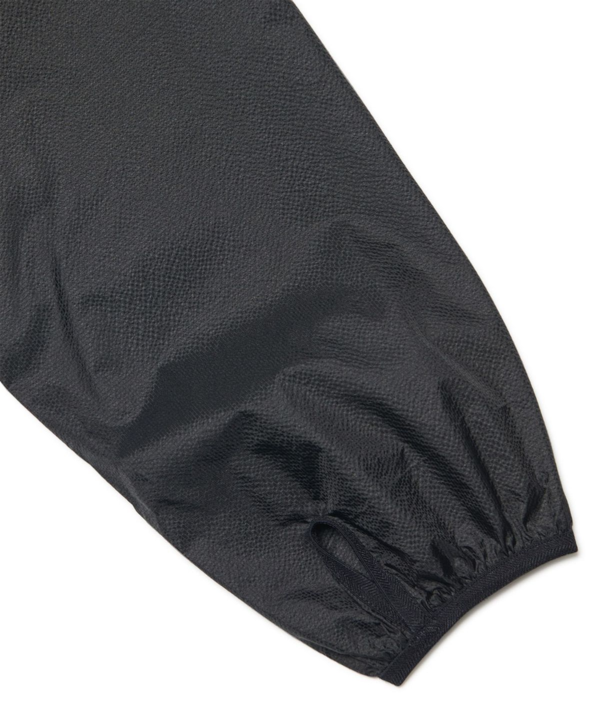 노매뉴얼(NOMANUAL) DUNE LIGHT NYLON JACKET - BLACK