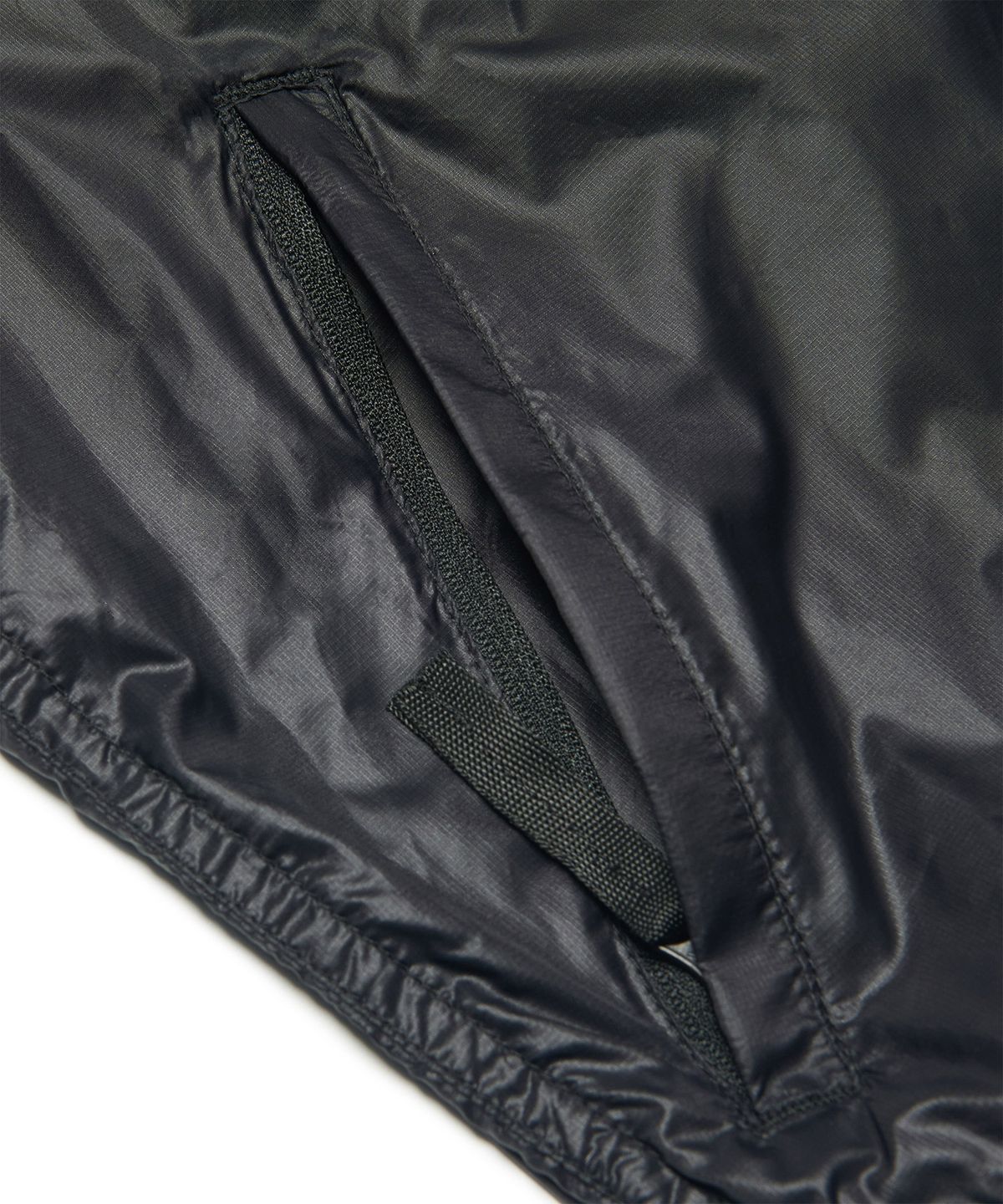 노매뉴얼(NOMANUAL) LIGHT SLASH JACKET - GLOSSY BLACK