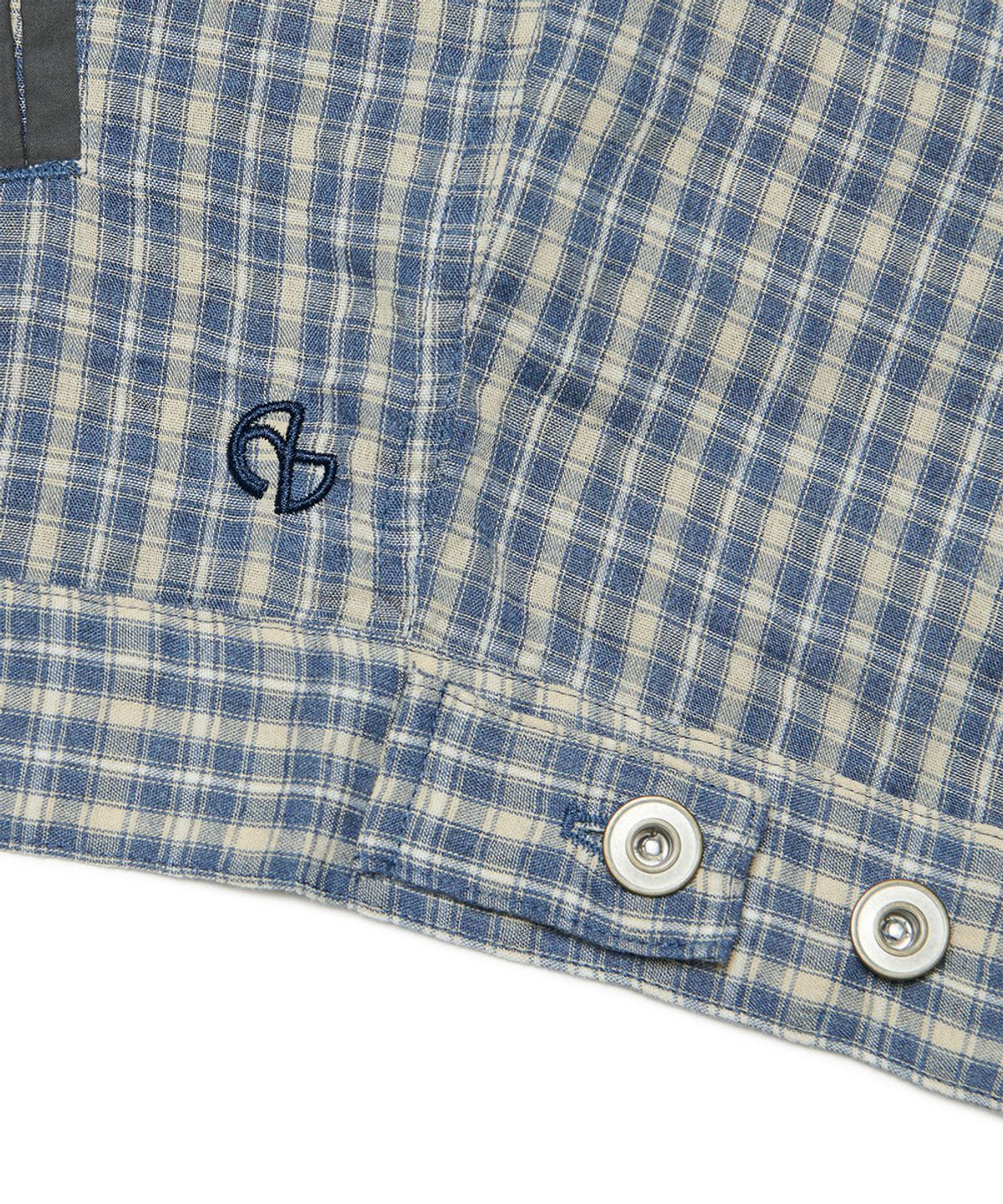 노매뉴얼(NOMANUAL) CHECK TRUCKER JACKET - WASHED BLUE