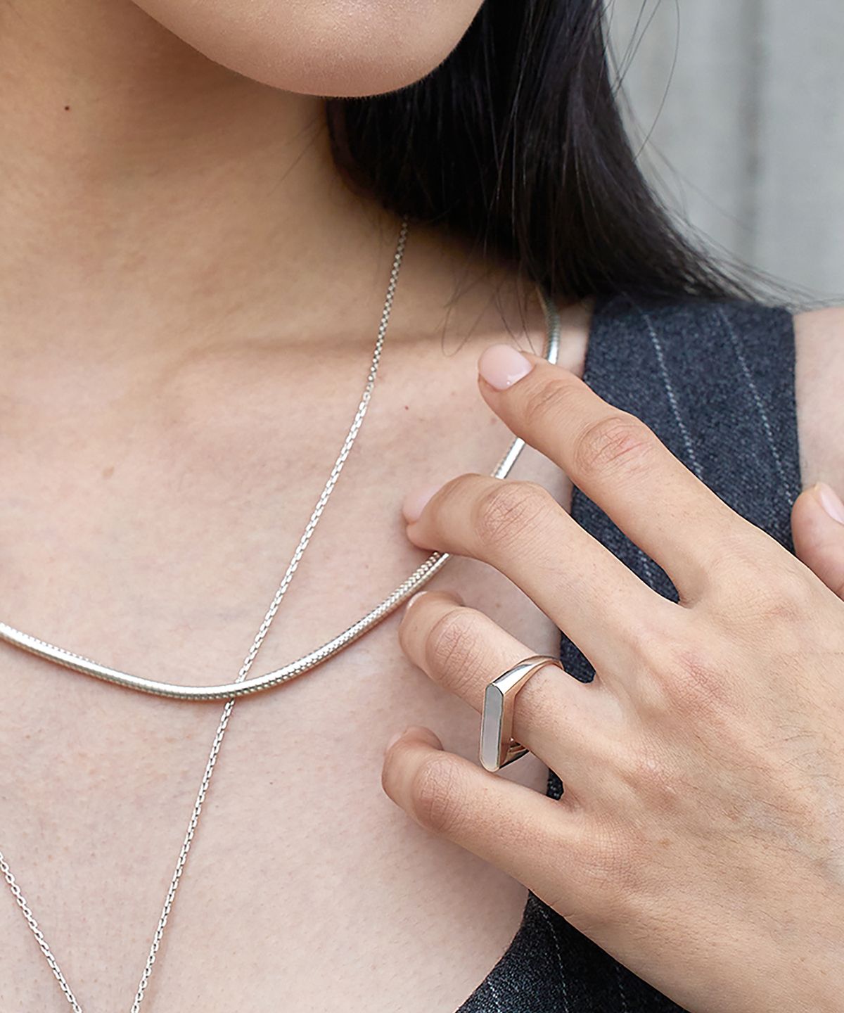 그라스마티네(GRASSE MATINEE) Bar Stone Ring White
