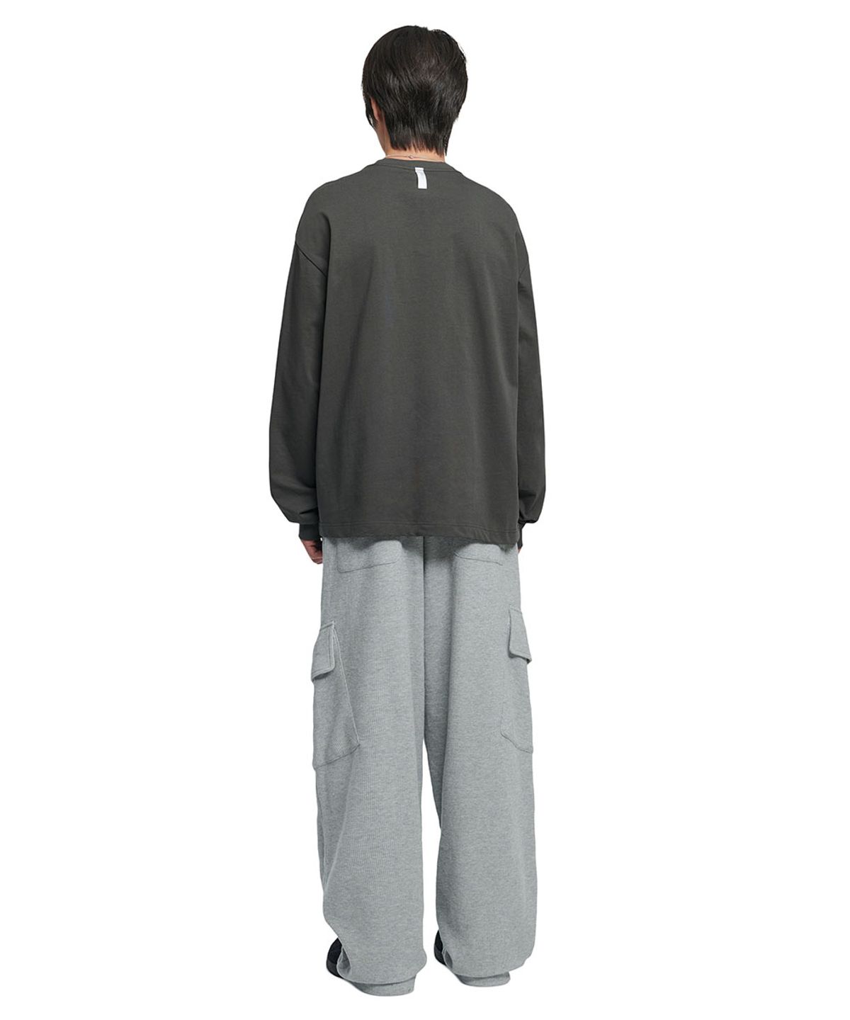노매뉴얼(NOMANUAL) F.P LONG SLEEVE TEE - CHARCOAL