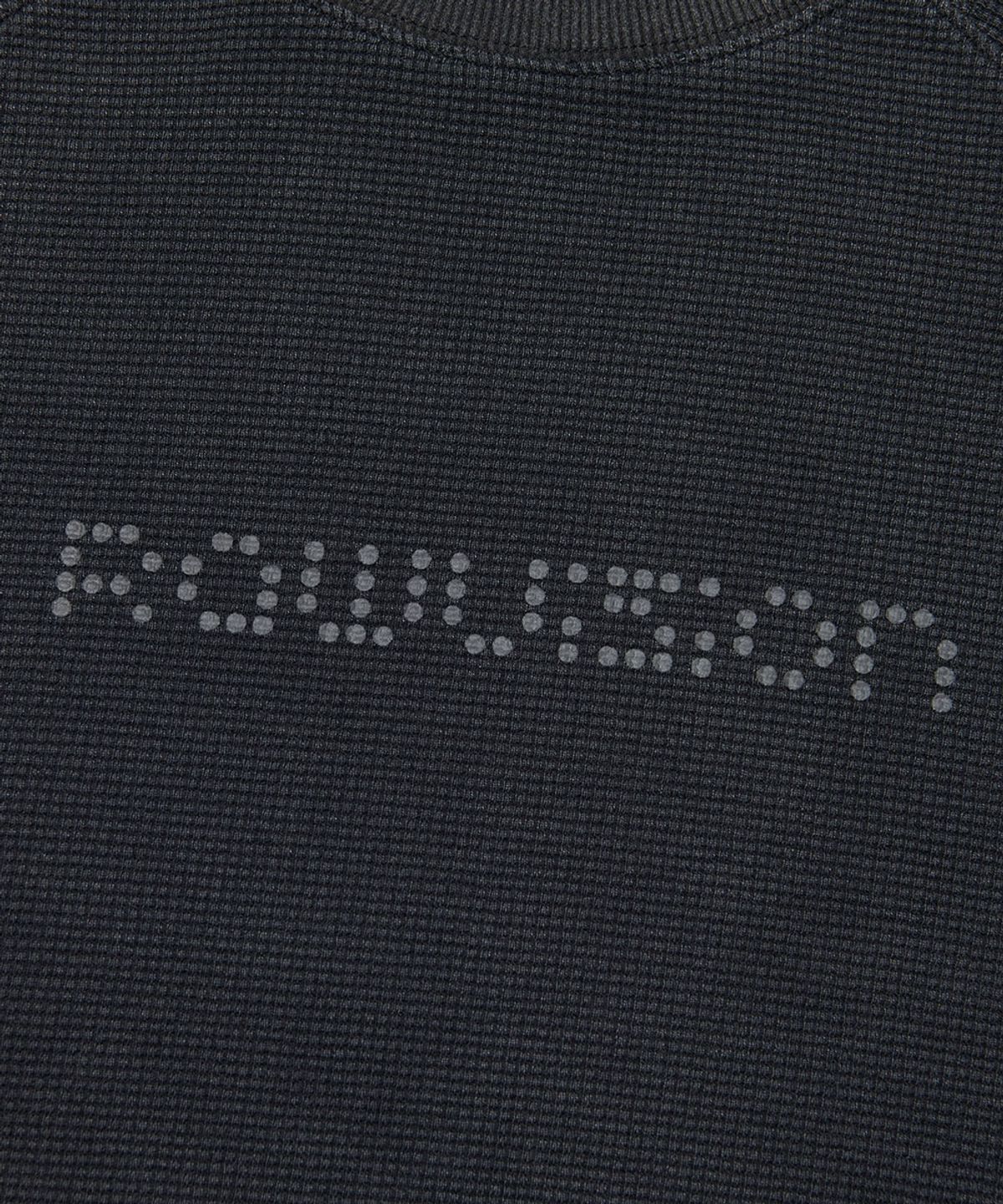 노매뉴얼(NOMANUAL) DOT MATRIX TEXT WAFFLE LONG SLEEVE TEE - WASHED CHARCOAL