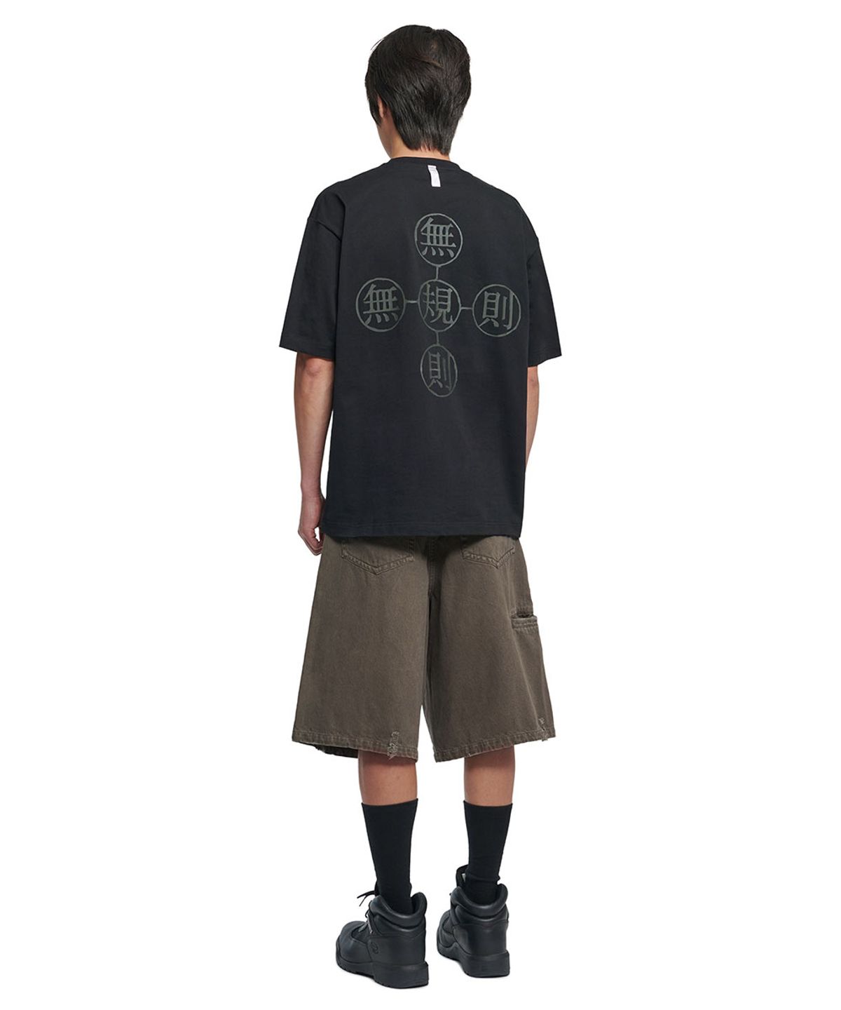 노매뉴얼(NOMANUAL) 無規則 ORBIT CROSS T-SHIRT - BLACK